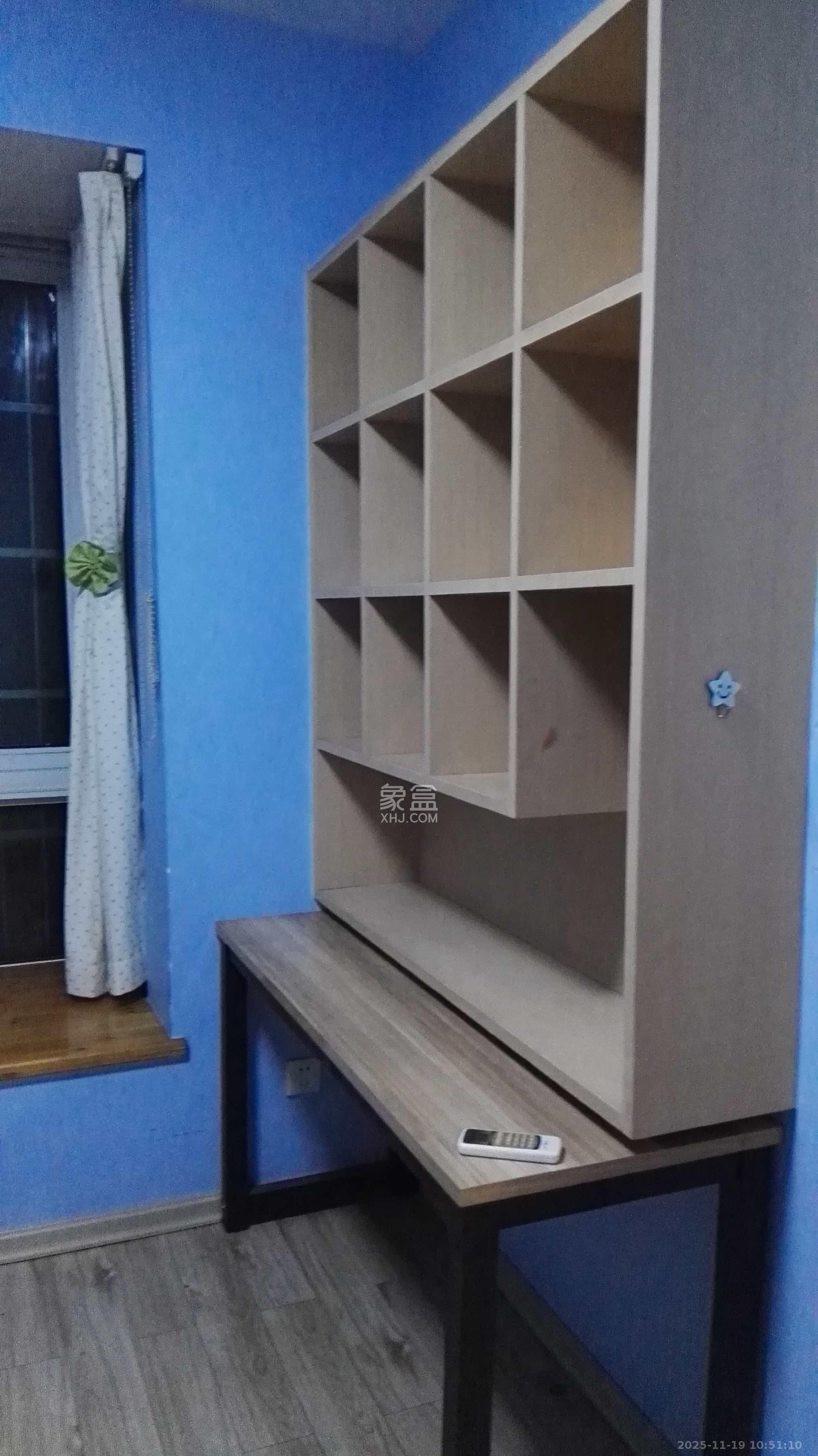 金碧文华  2室2厅1卫    2000.0元/月室内图