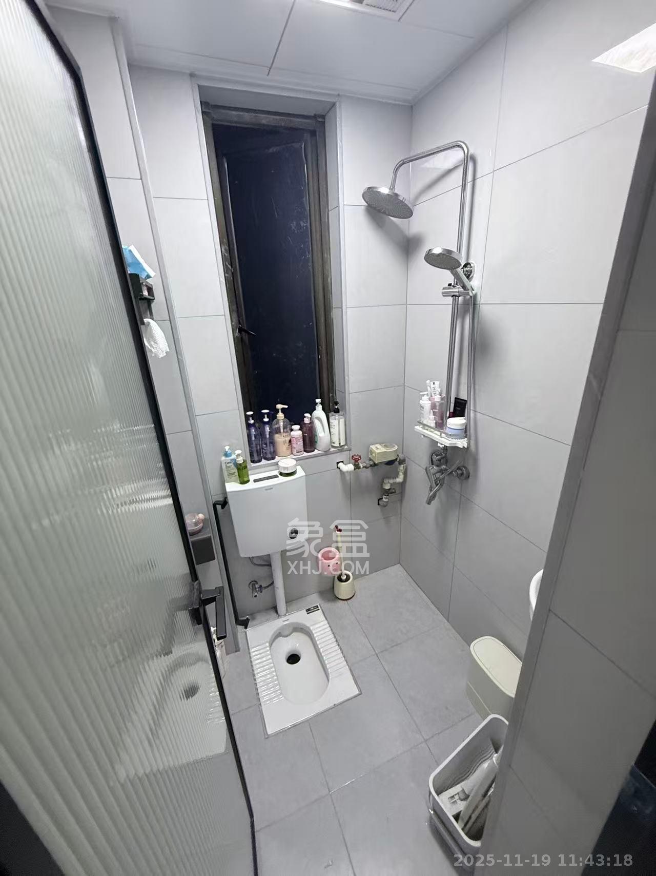 向韶村  2室1厅1卫    2500.0元/月室内图