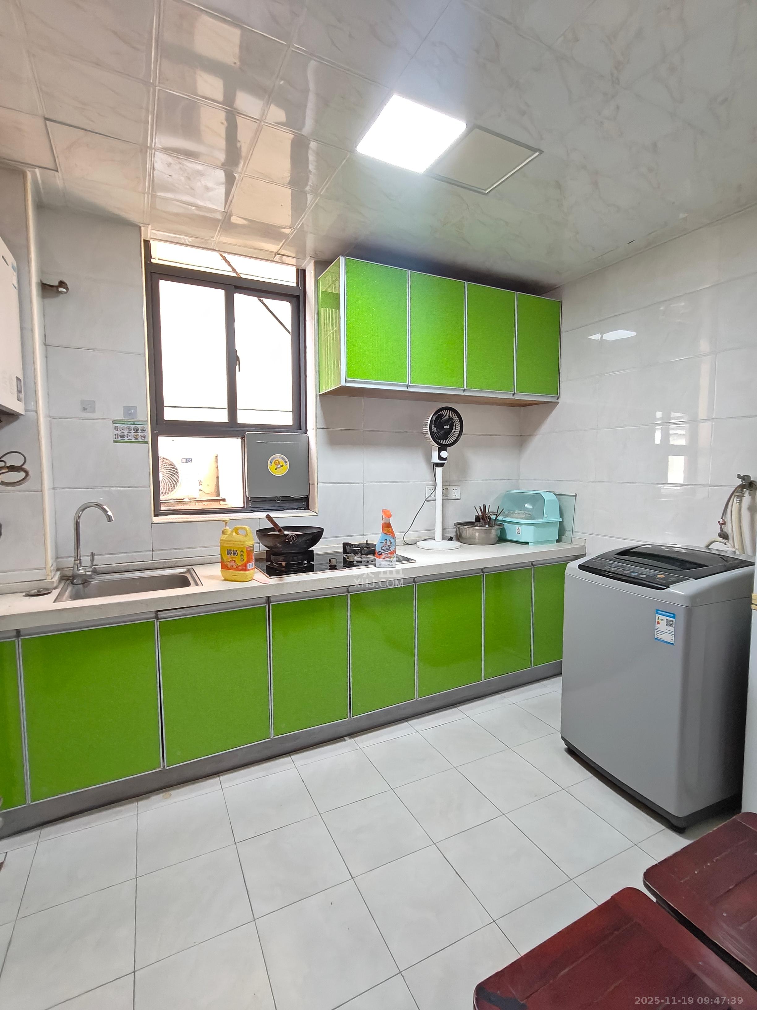 物贸小区 3室1厅1卫 2200.0元/月 物贸小区 3室1厅1卫 2200.0元/月室内图