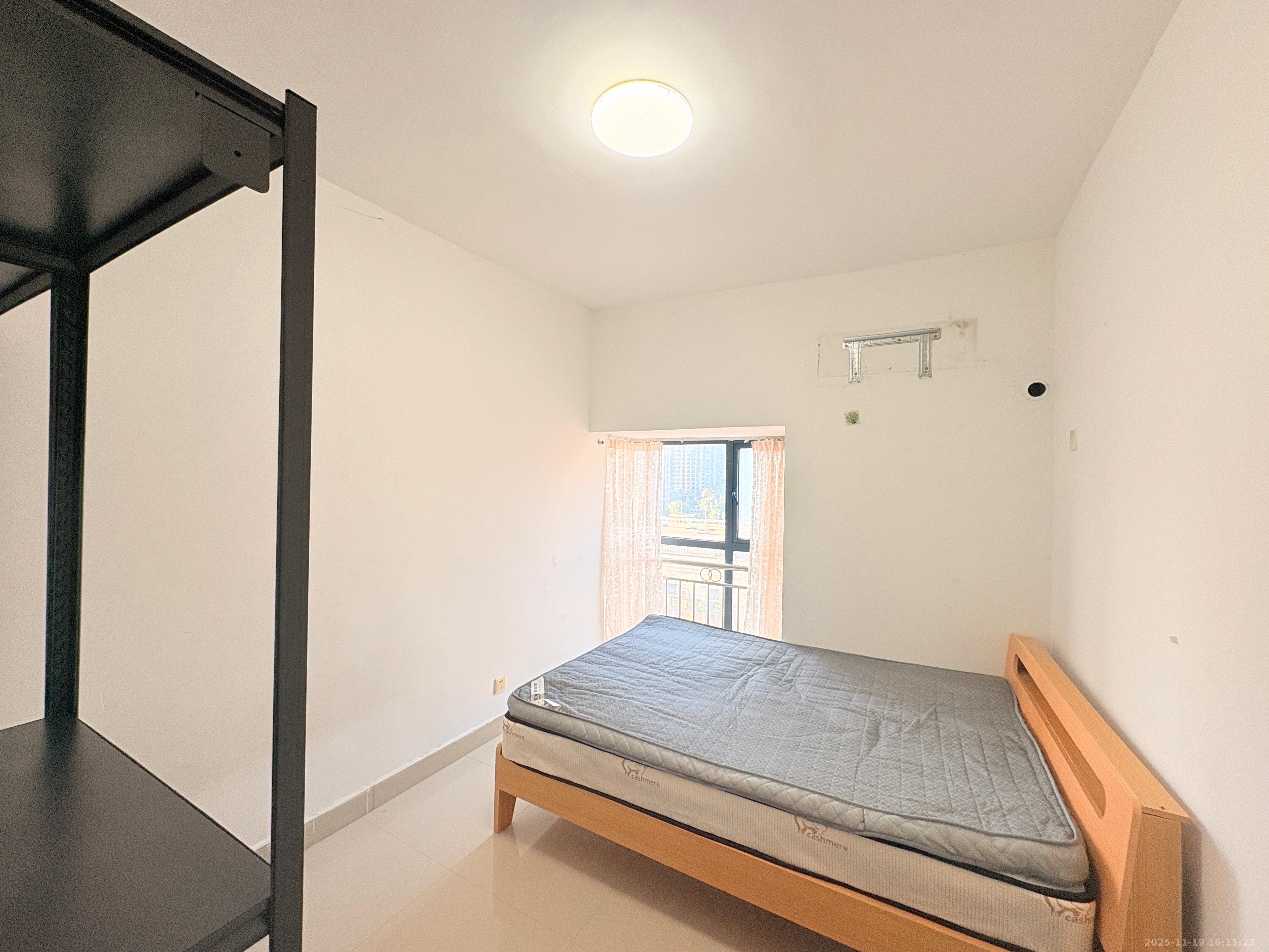 长盛岚庭  1室1厅1卫    1500.0元/月室内图