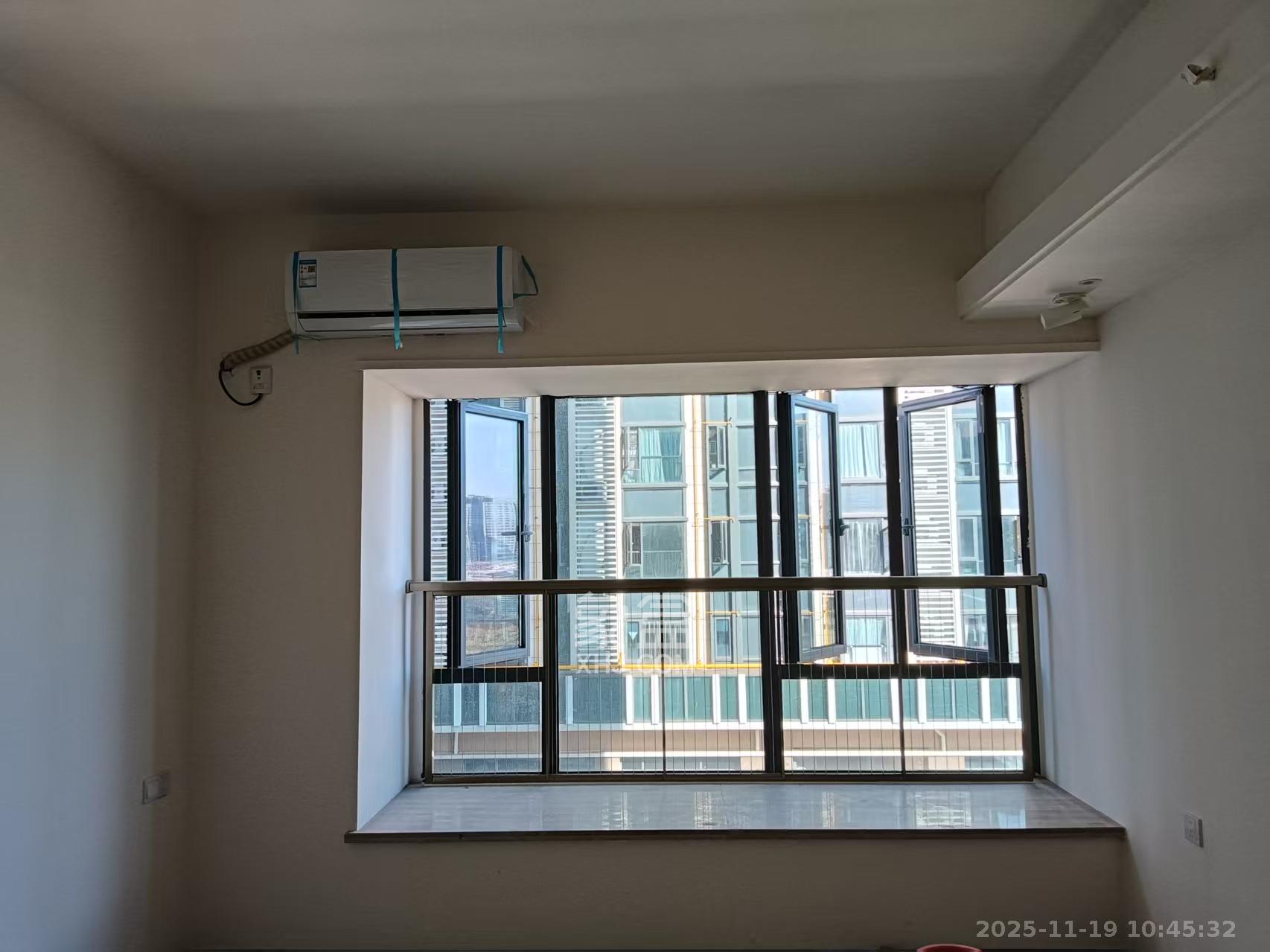 恒大金融广场 1室1厅1卫 1400.0元/月 恒大金融广场 1室1厅1卫 1400.0元/月室内图