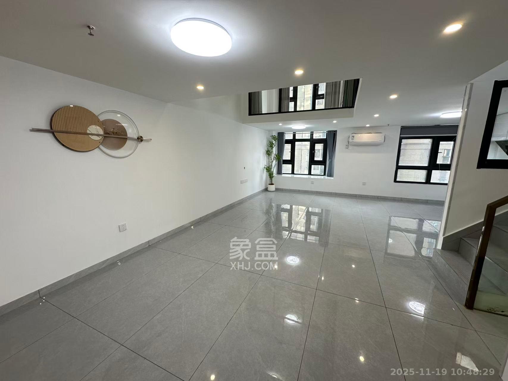 恒大御景半岛锦绣苑 2室1厅1卫 2800.0元/月 恒大御景半岛锦绣苑 2室1厅1卫 2800.0元/月室内图