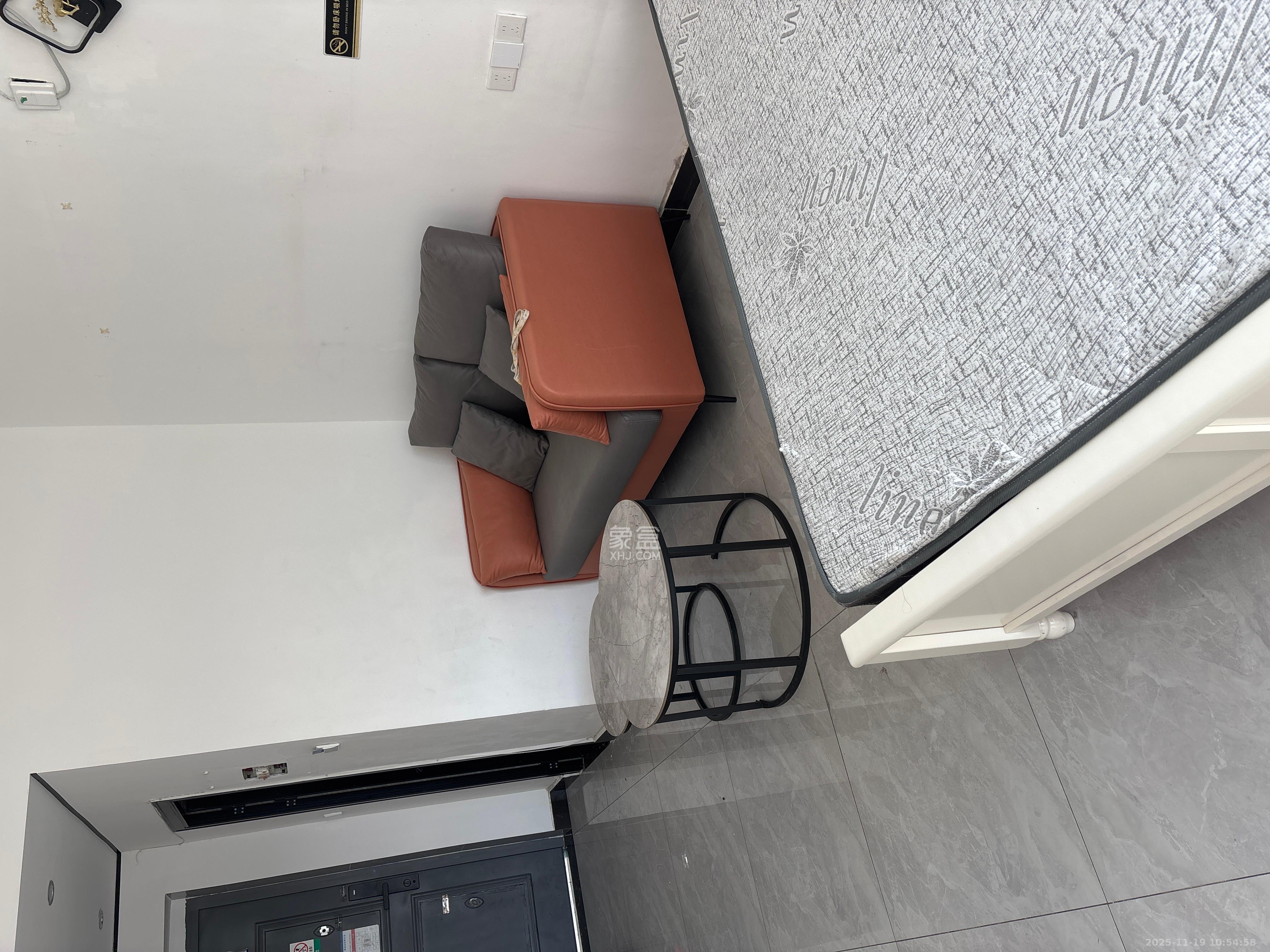 景江东方 1室1厅1卫 2000.0元/月 景江东方 1室1厅1卫 2000.0元/月室内图