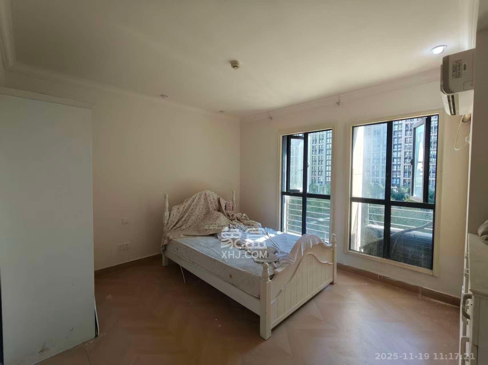 郡原广场 1室1厅1卫 1500.0元/月 郡原广场 1室1厅1卫 1500.0元/月室内图