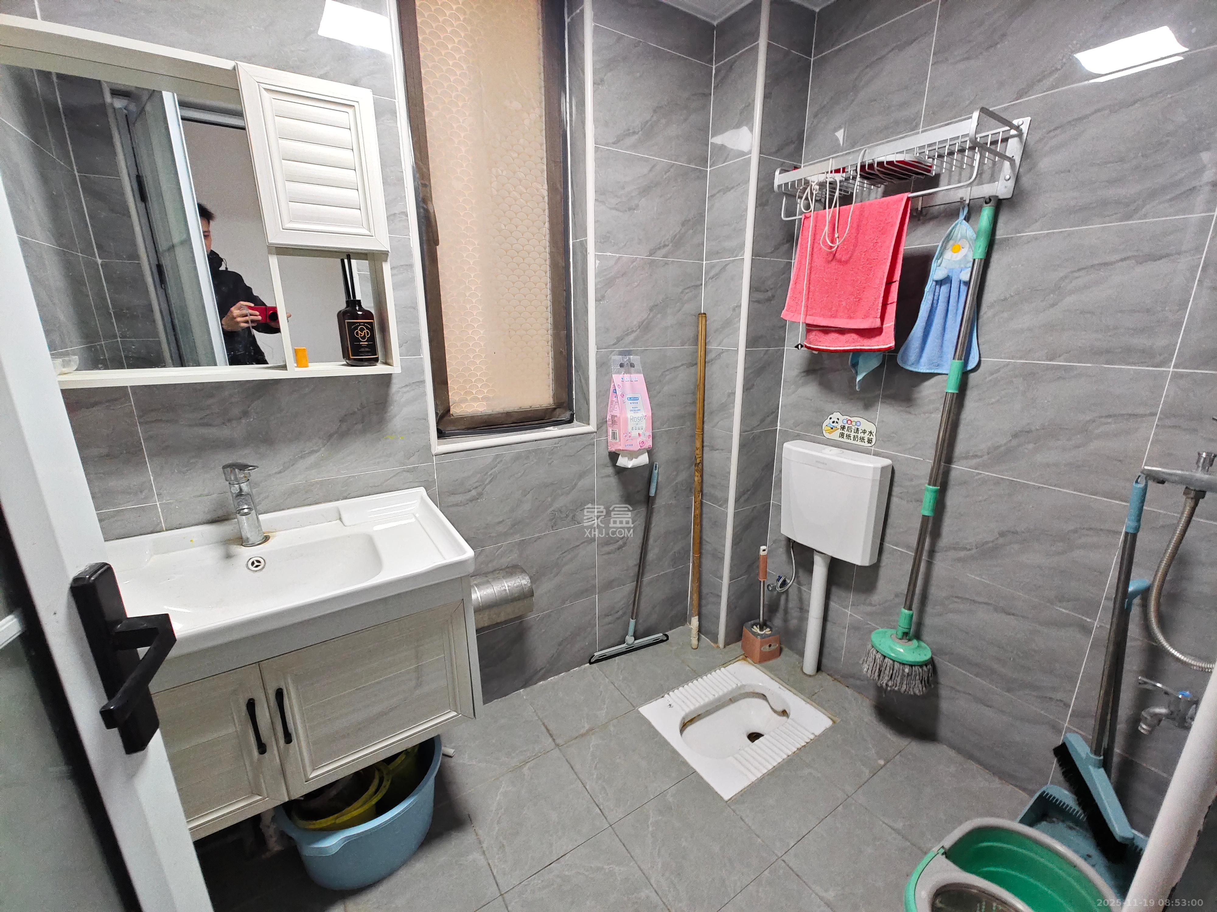 大唐印象二期御府 3室2厅2卫 3500.0元/月 大唐印象二期御府 3室2厅2卫 3500.0元/月室内图