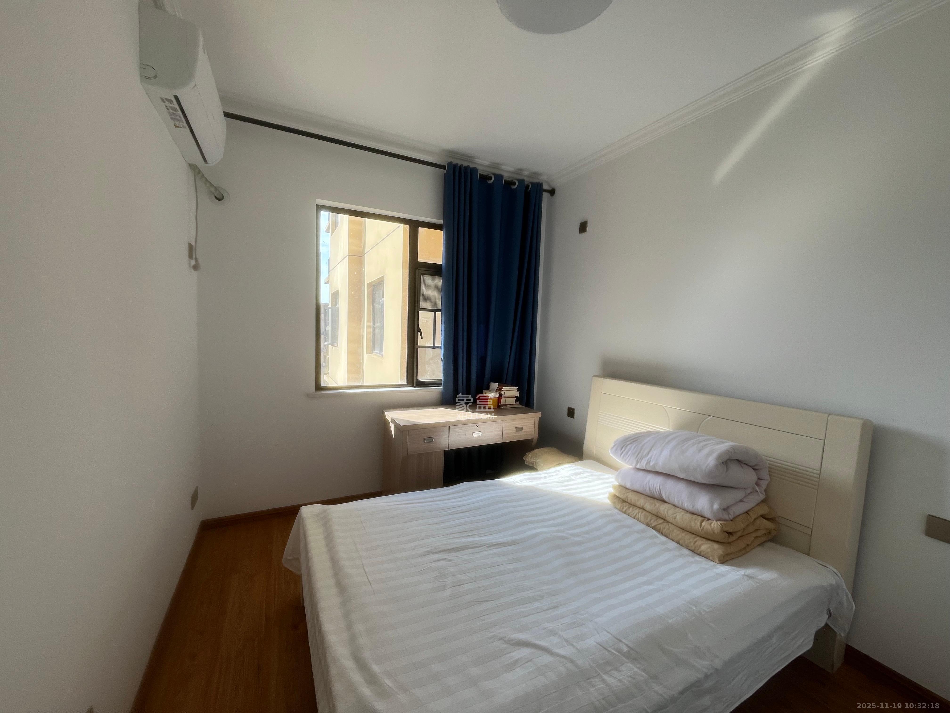 江山帝景哈佛 3室2厅2卫 2600.0元/月 江山帝景哈佛 3室2厅2卫 2600.0元/月室内图