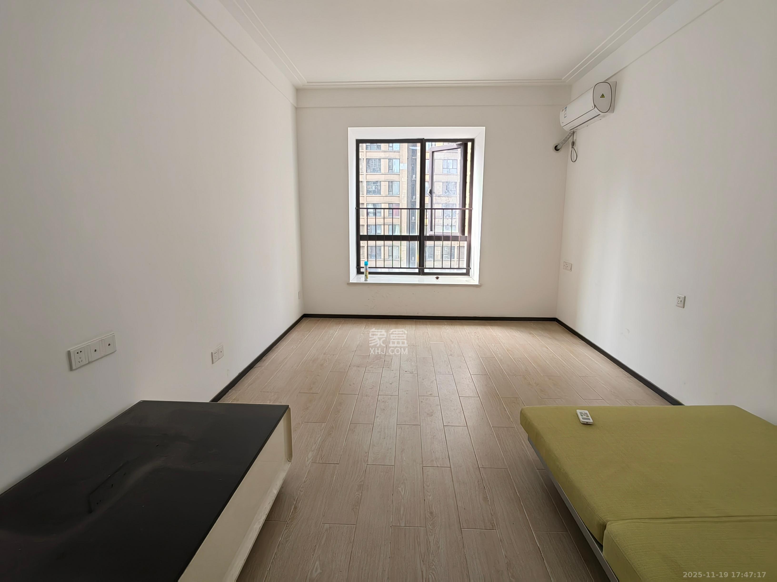 中海国际二期 1室1厅1卫 1000.0元/月 中海国际二期 1室1厅1卫 1000.0元/月室内图