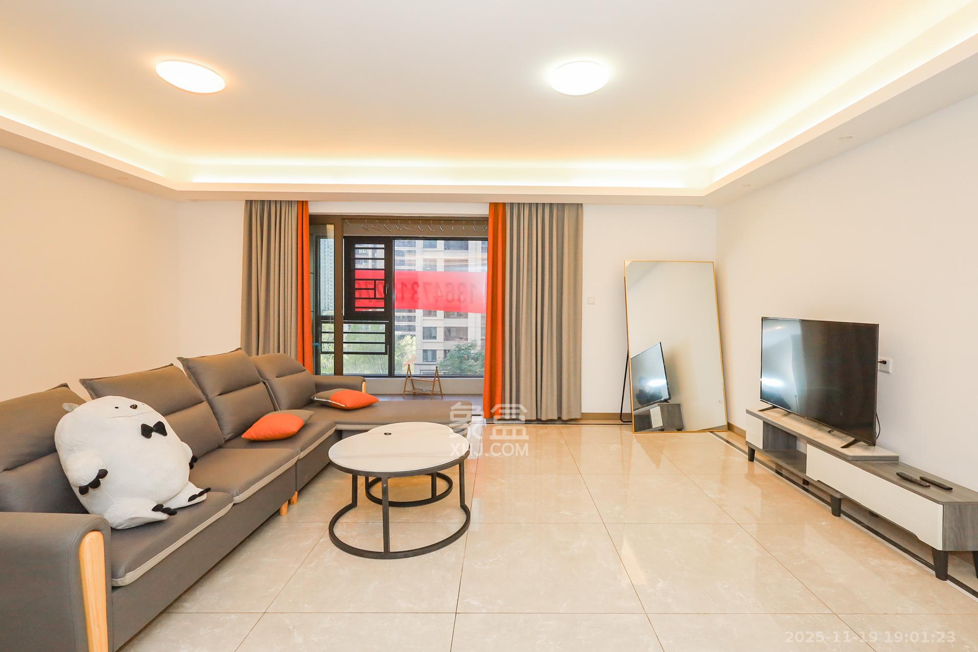 龙湖铂金中心（龙湖春江郦城）  3室2厅2卫    215.0万