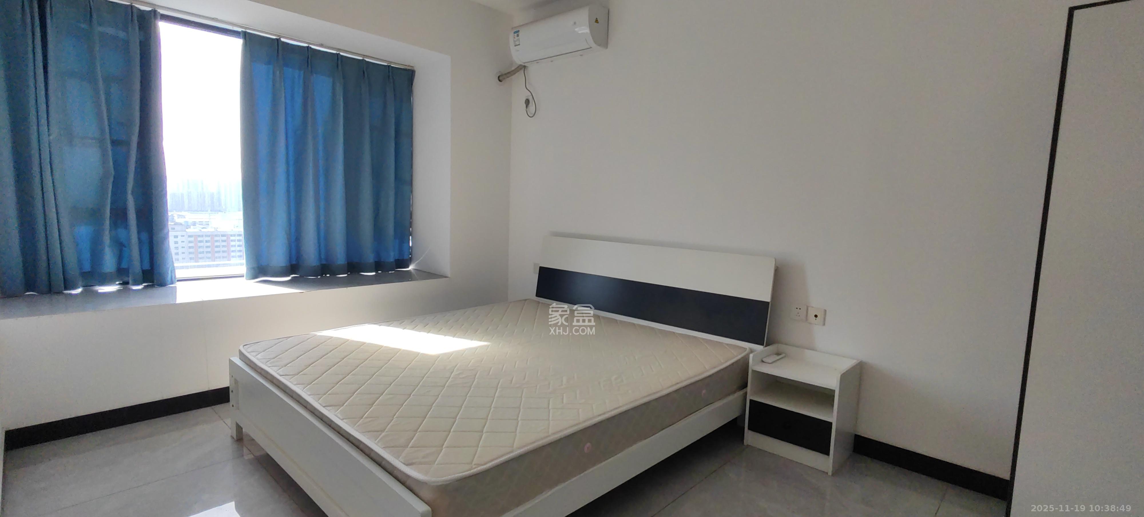 华远海蓝郡 3室2厅2卫 2300.0元/月 华远海蓝郡 3室2厅2卫 2300.0元/月室内图