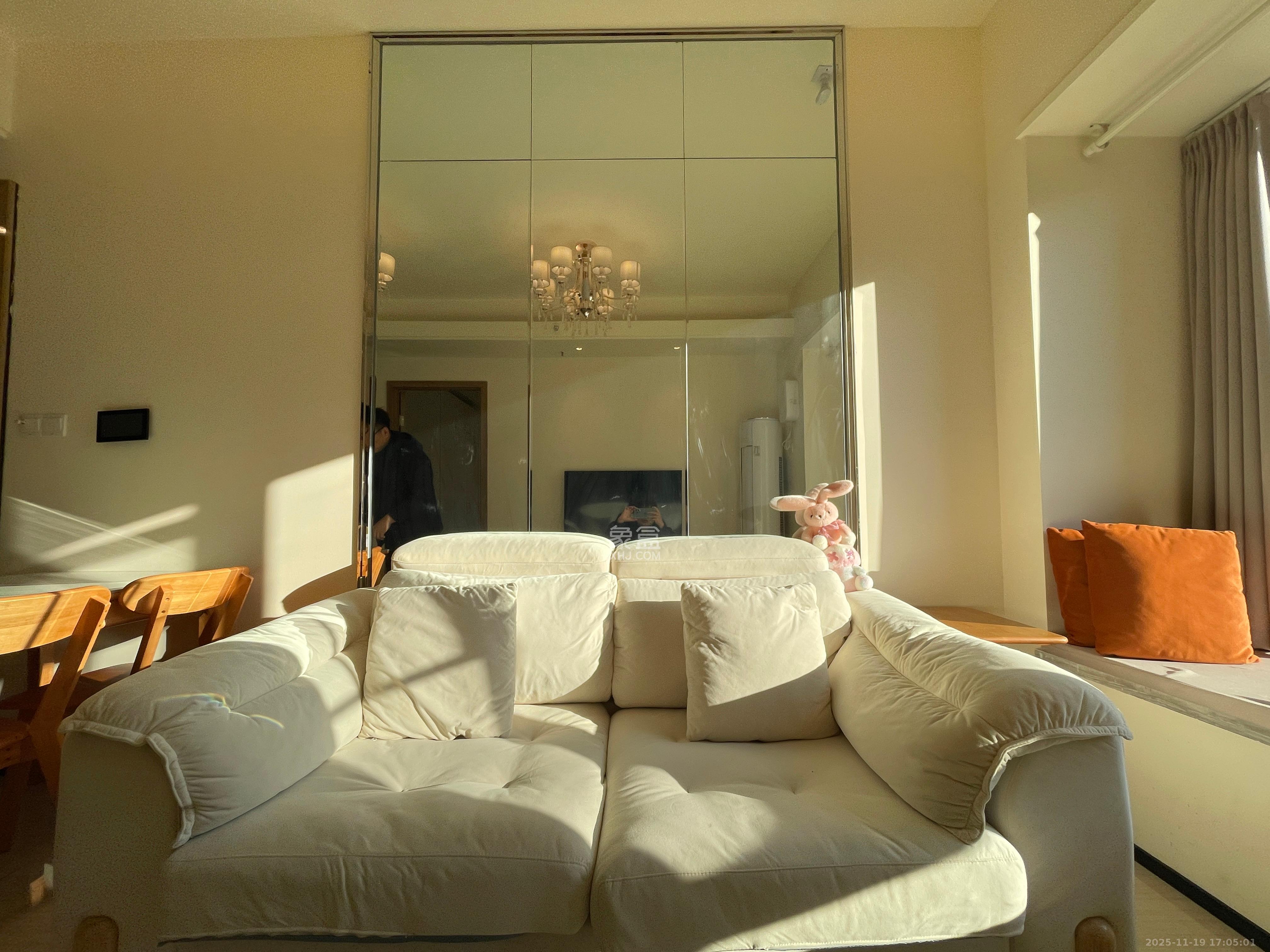 恒大清澜苑(恒大御景半岛四期) 1室1厅1卫 2200.0元/月 恒大清澜苑(恒大御景半岛四期) 1室1厅1卫 2200.0元/月室内图