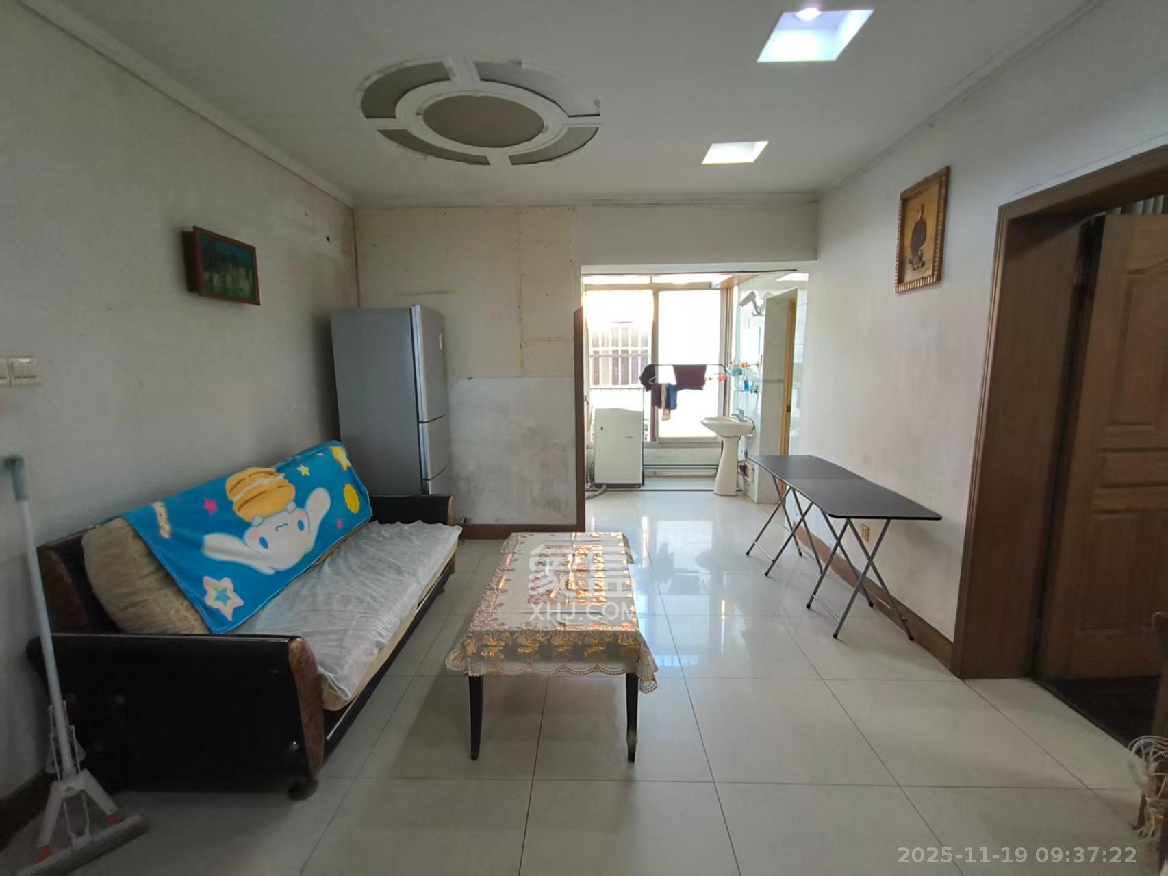 乔庄社区  3室1厅2卫    2100.0元/月