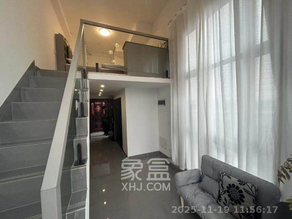 新长海D1站  1室1厅1卫    1300.0元/月