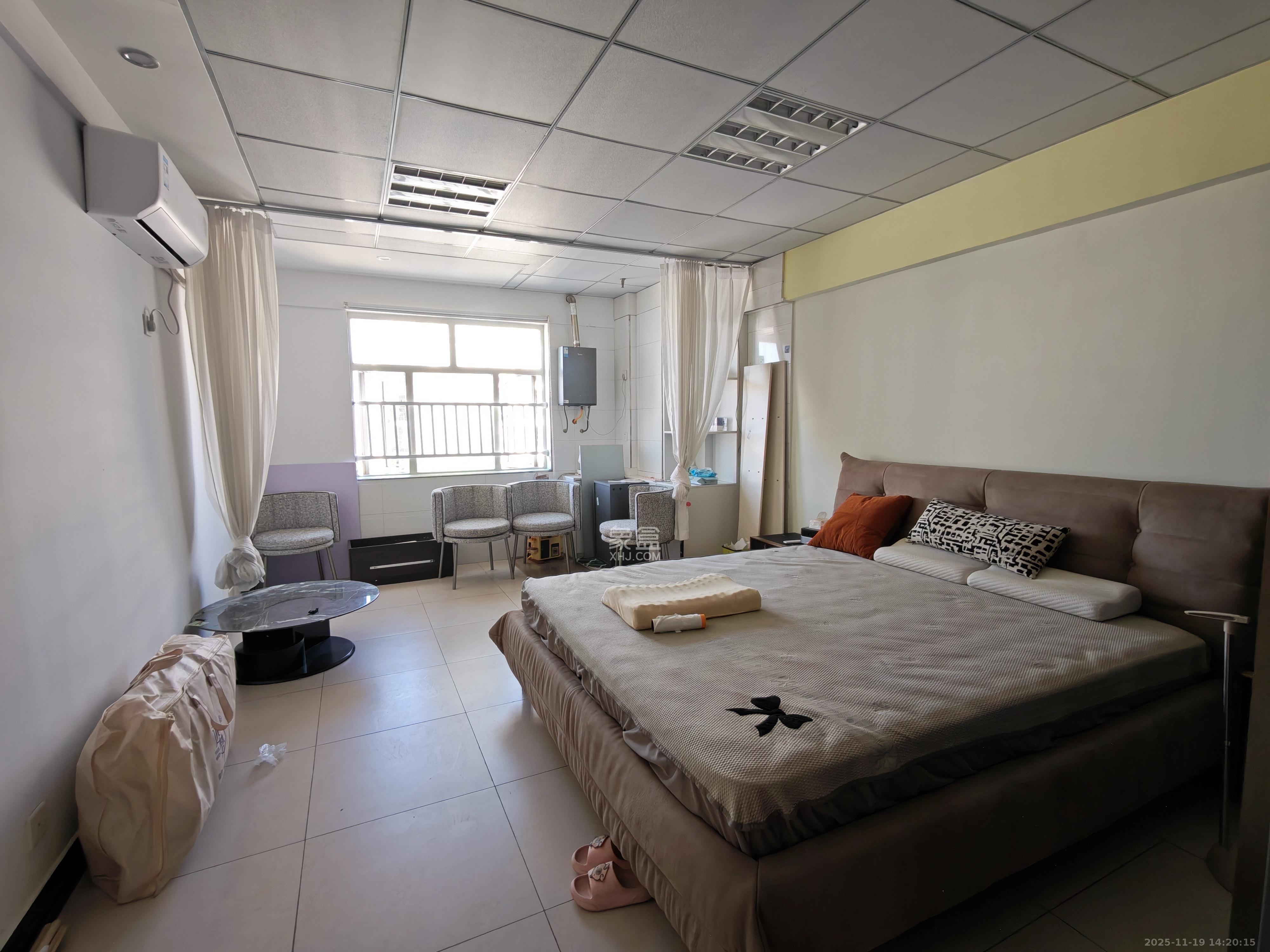 盛大泽西城  1室1厅1卫    1500.0元/月室内图1