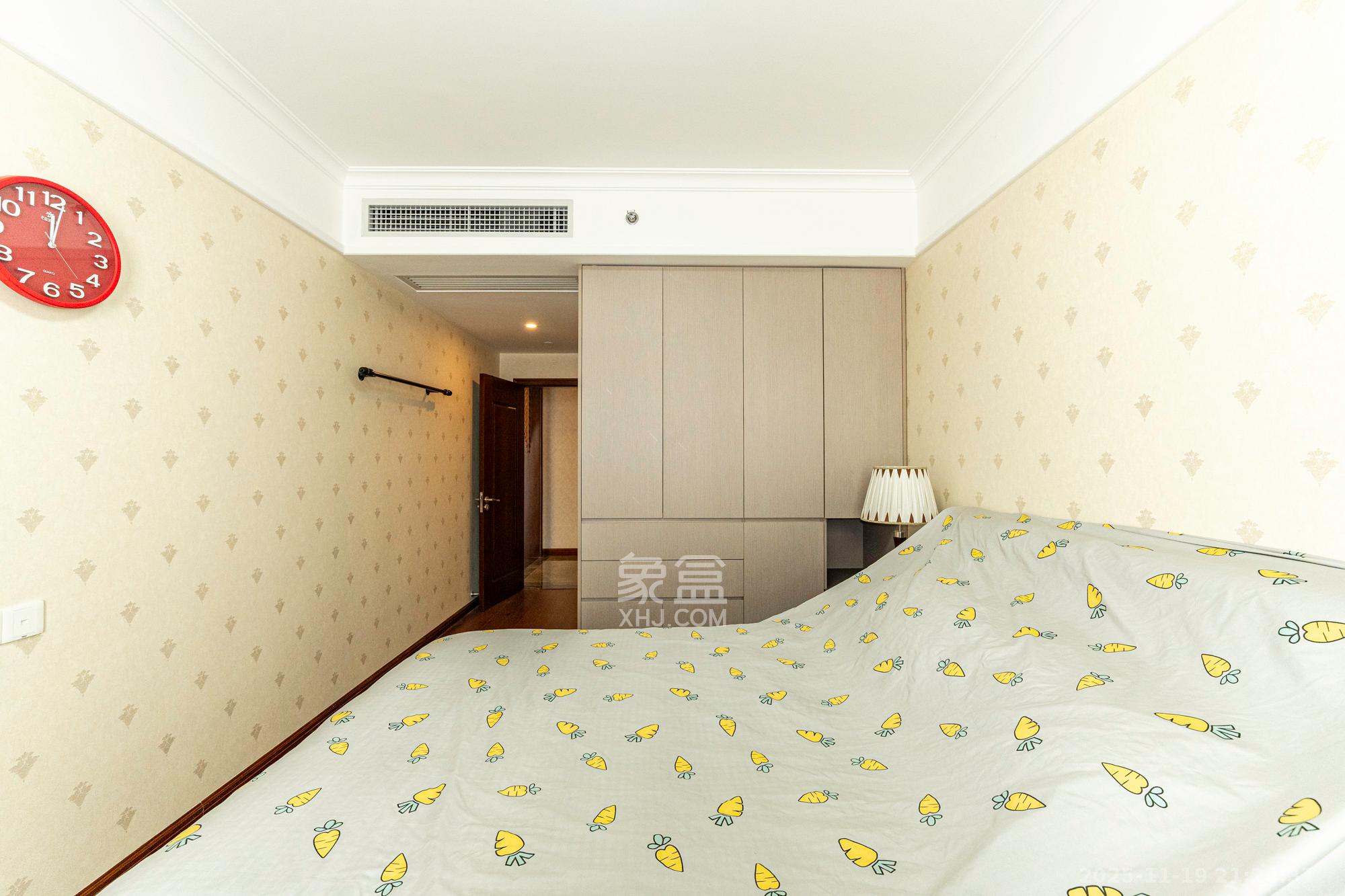 运达锦绣广场 6室2厅4卫 369.88万 运达锦绣广场 6室2厅4卫 369.88万卧室