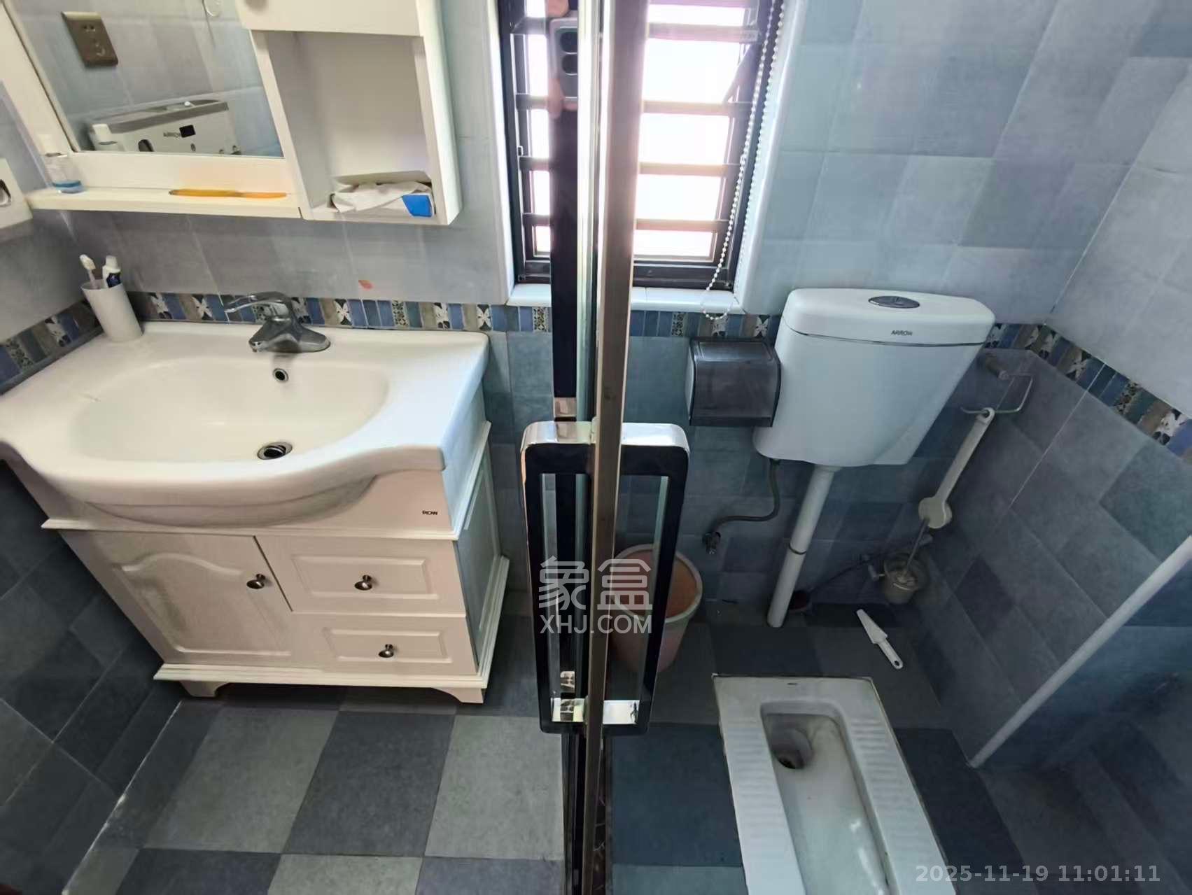 兰亭都荟(璟峰苑) 4室2厅2卫 4000.0元/月 兰亭都荟(璟峰苑) 4室2厅2卫 4000.0元/月室内图