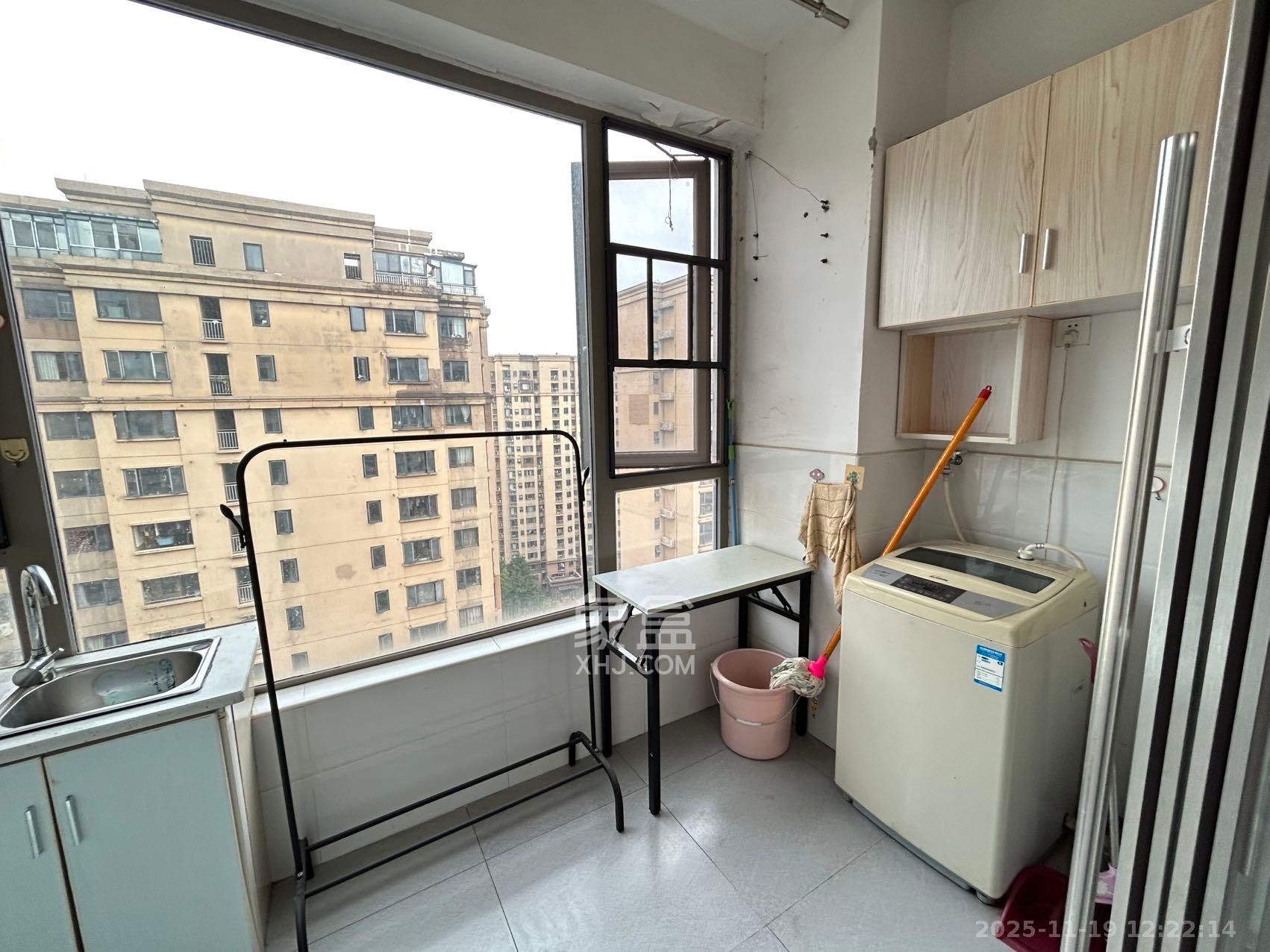 怡海星城  1室1厅1卫    800.0元/月室内图