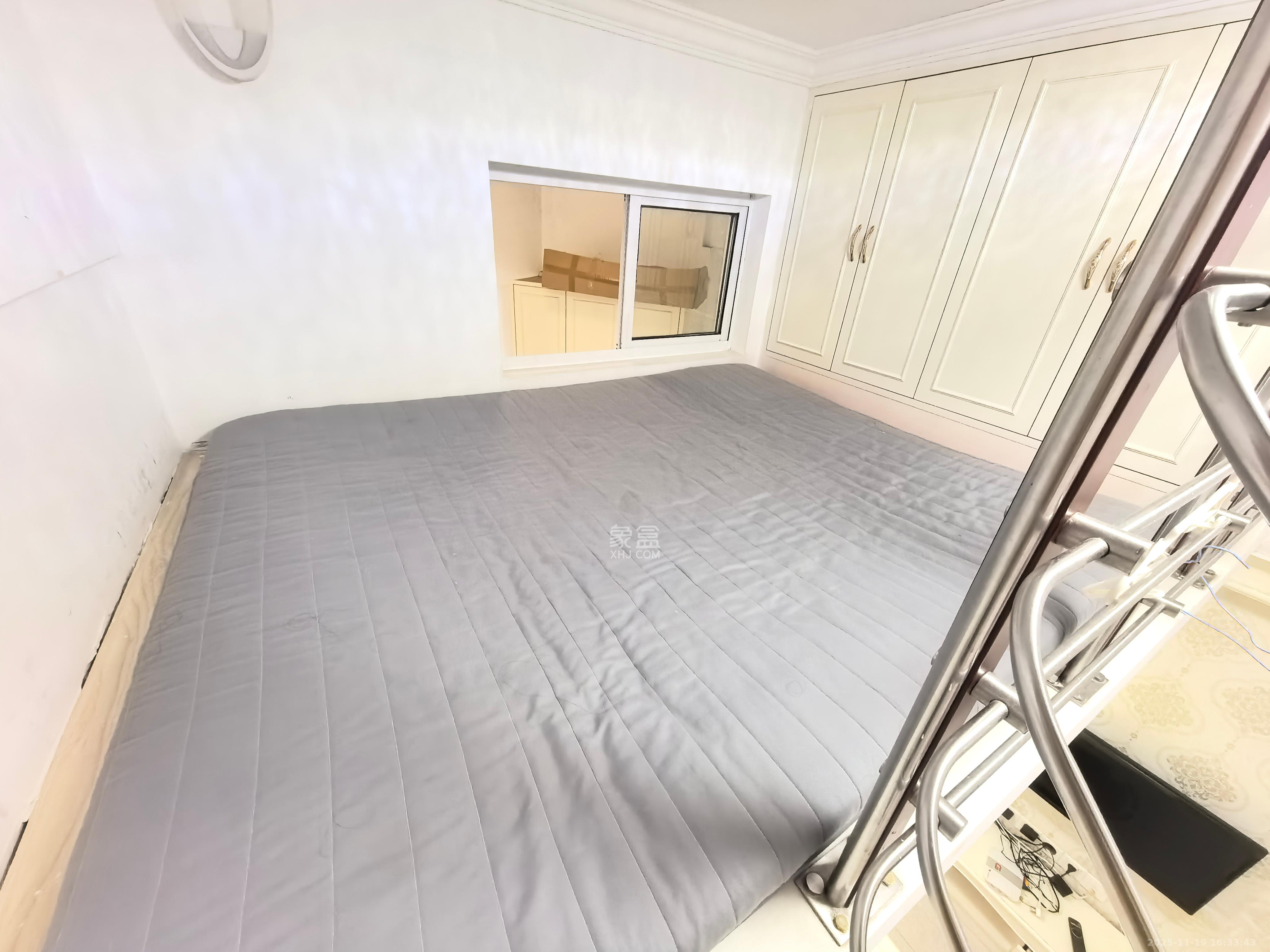 湖湾世景 1室1厅1卫 1100.0元/月 湖湾世景 1室1厅1卫 1100.0元/月室内图