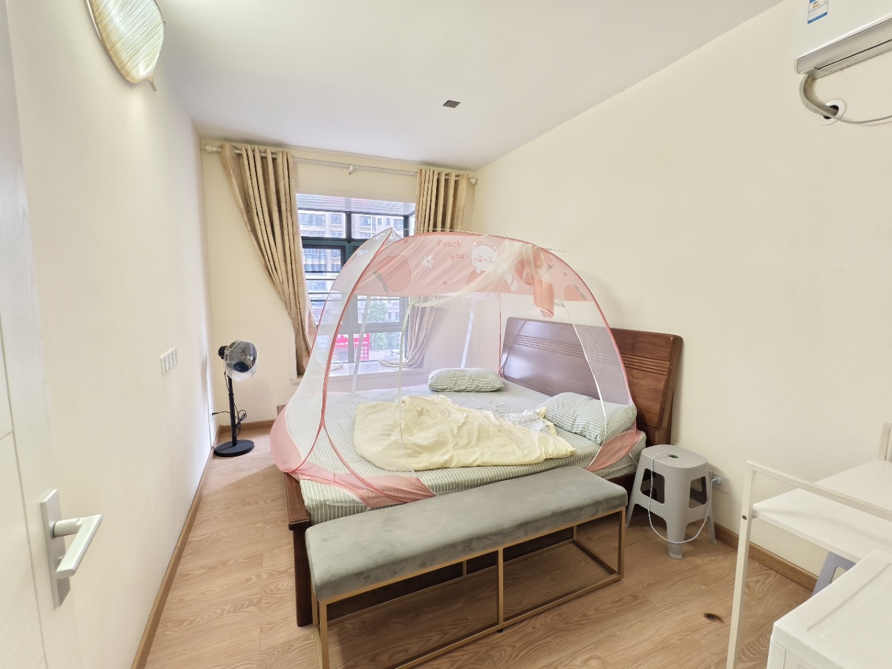 海阔天空-国瑞城二期（雅仕苑）  2室2厅1卫    3000.0元/月室内图