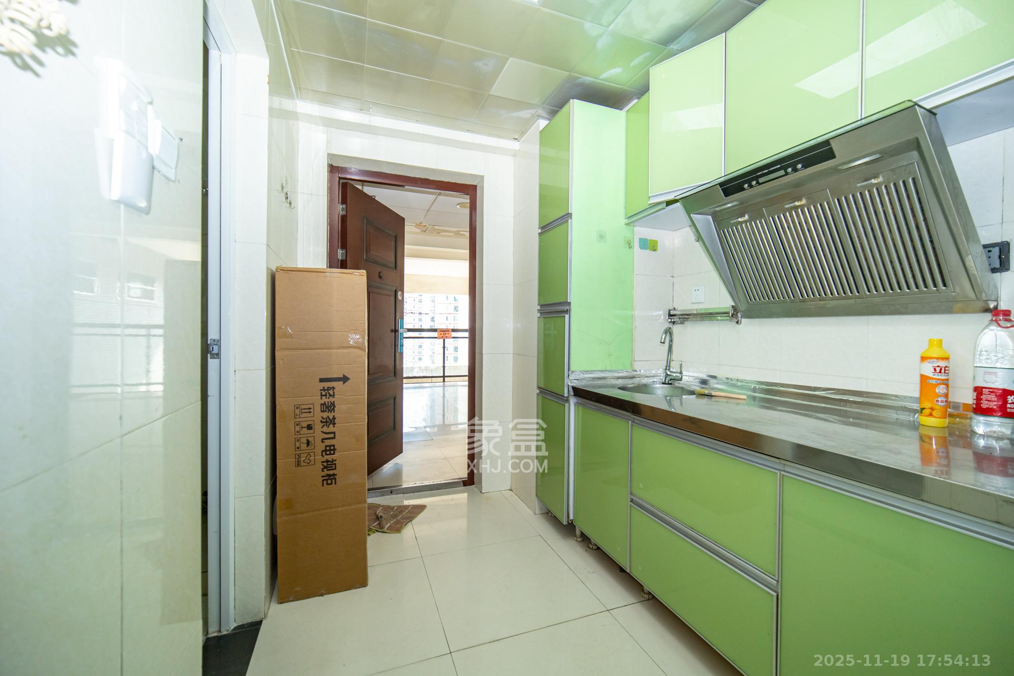 尚都花园城 1室1厅1卫 15.3万 尚都花园城 1室1厅1卫 15.3万厨房