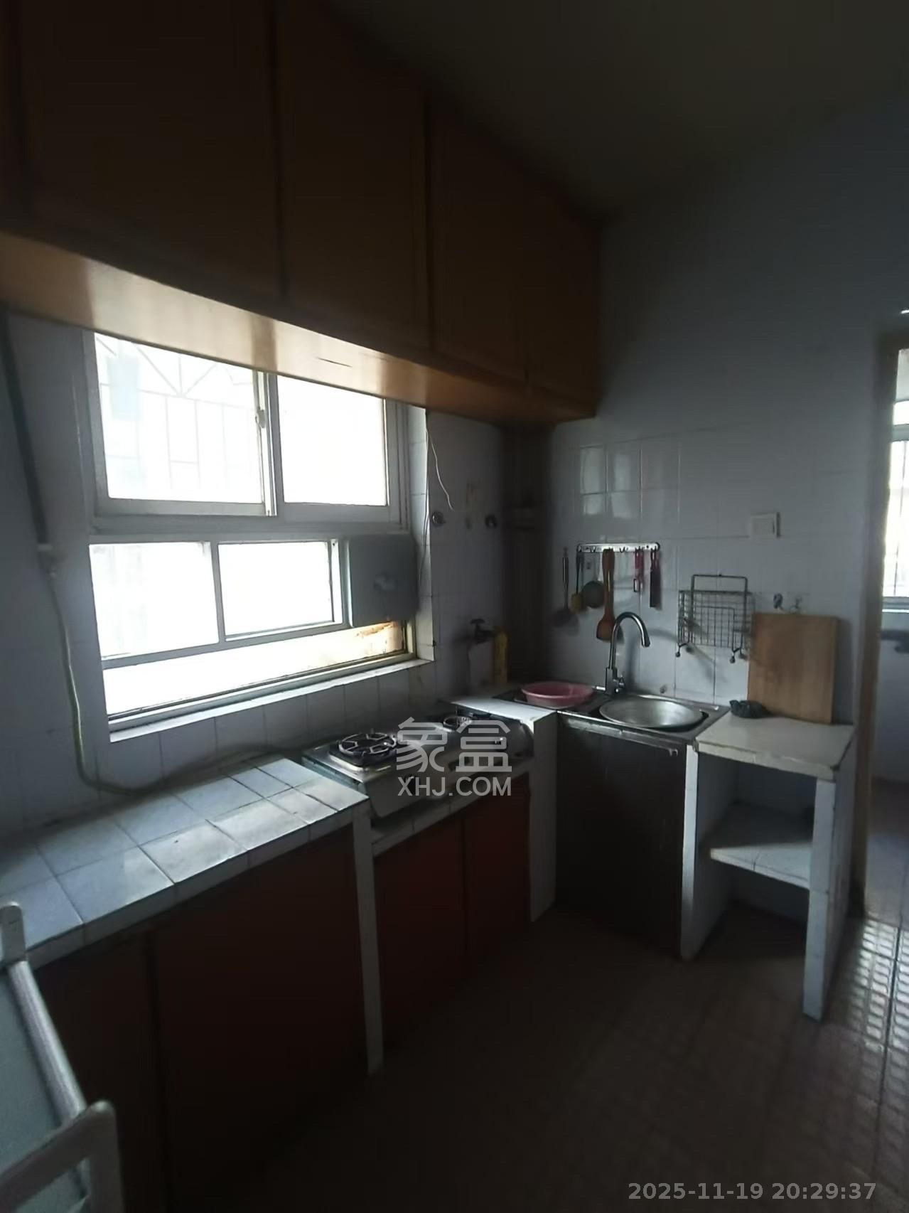 解放东路建行宿舍  2室1厅1卫    2000.0元/月室内图