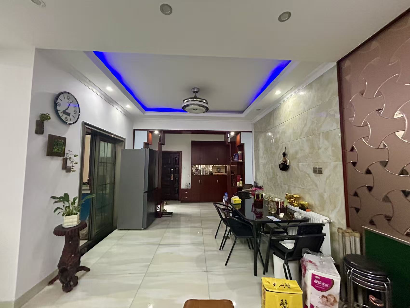 经世龙城  3室2厅1卫    75.0万室内图