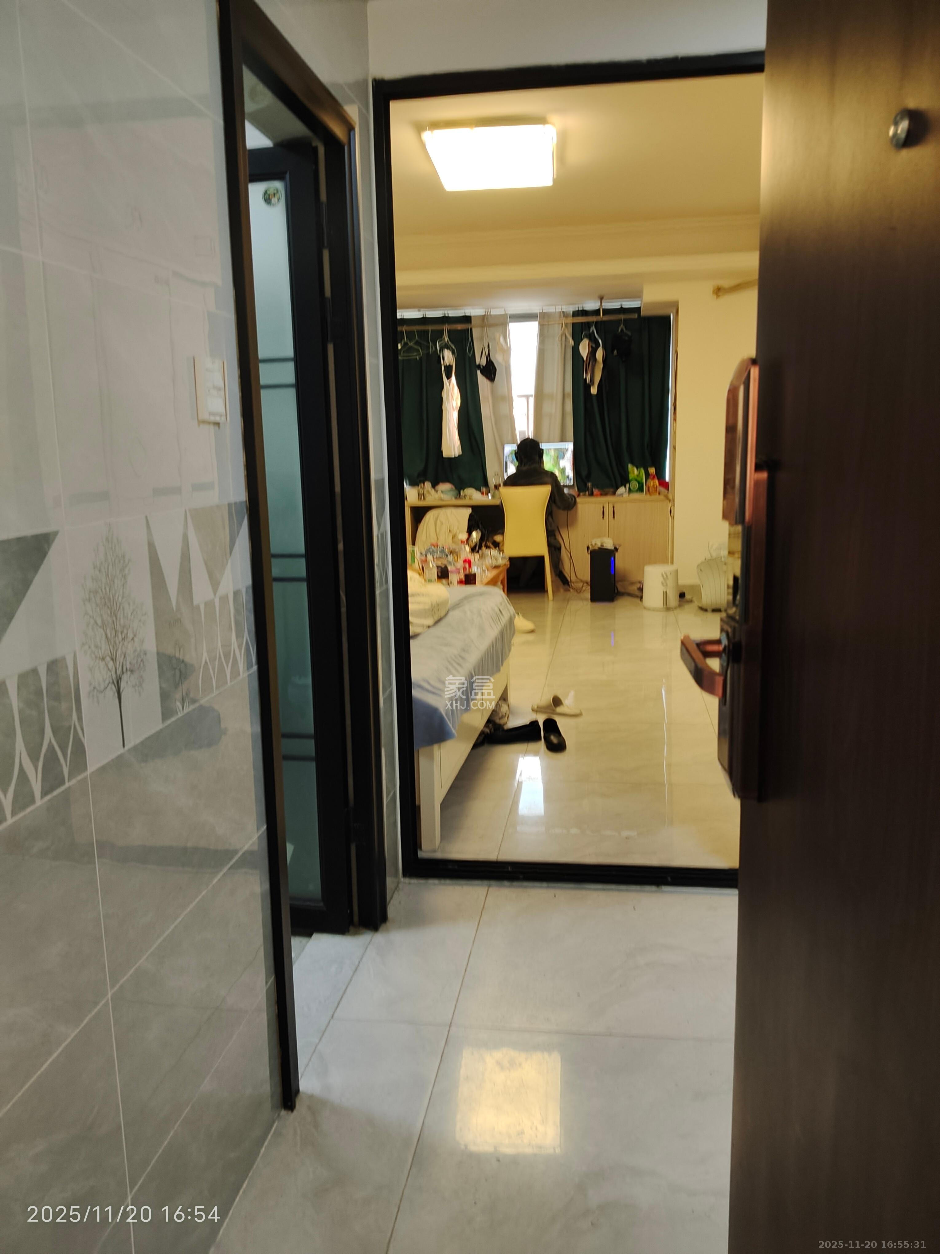 世景国际广场  1室0厅0卫    1200.0元/月室内图