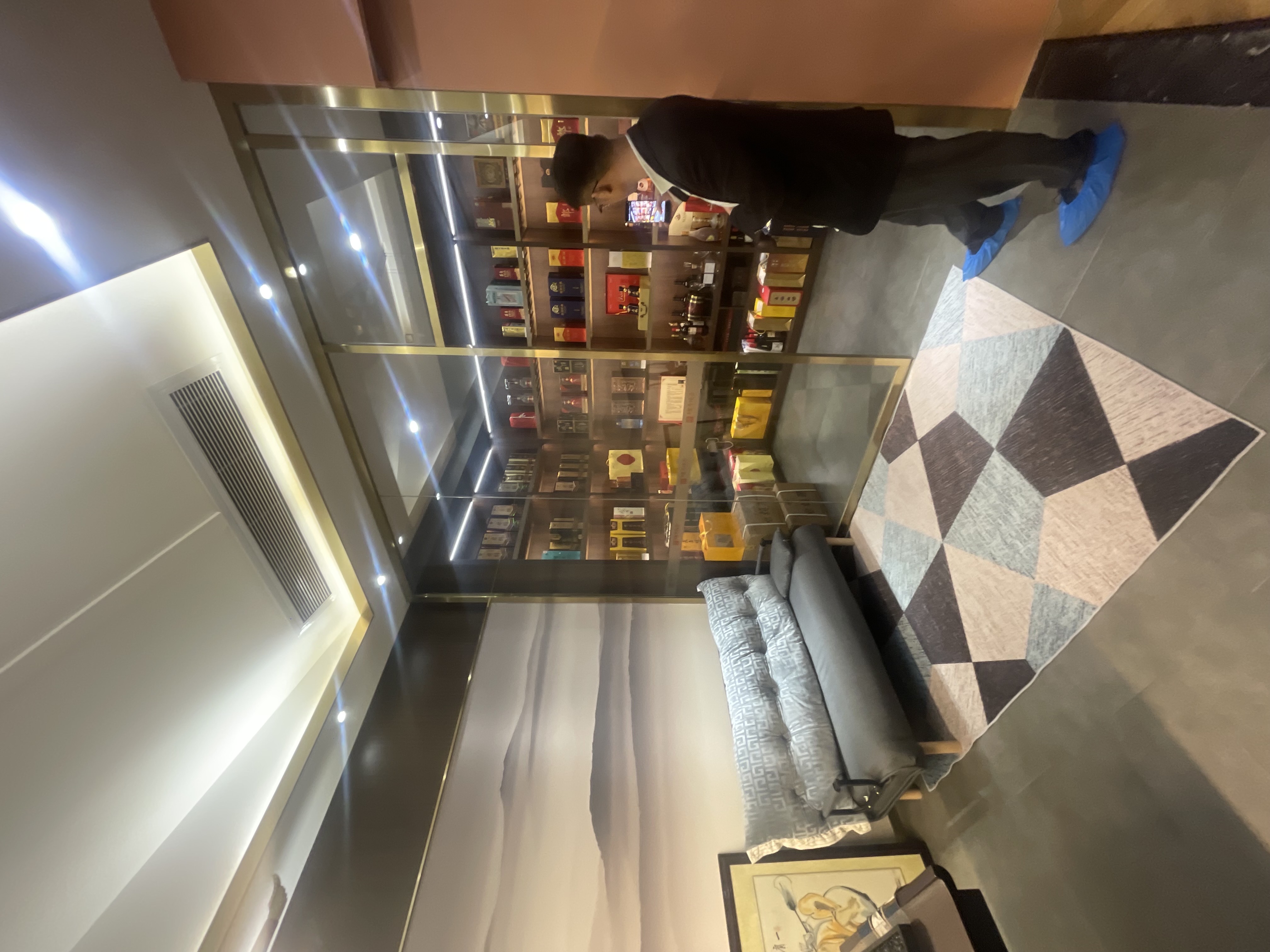 壹号院子 3室2厅2卫 149.8万 壹号院子 3室2厅2卫 149.8万客厅