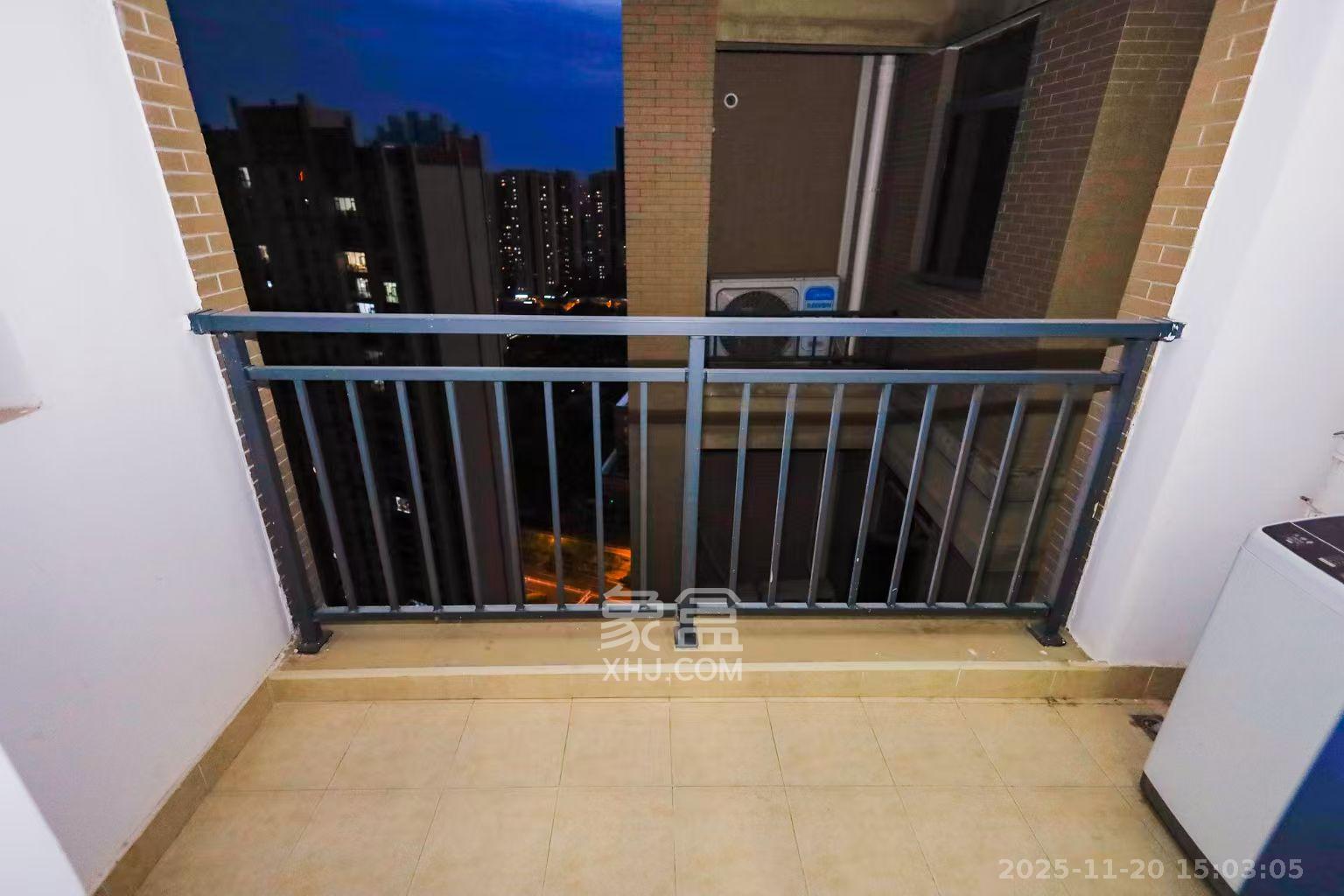 红星国际公馆  4室2厅2卫    3600.0元/月室内图