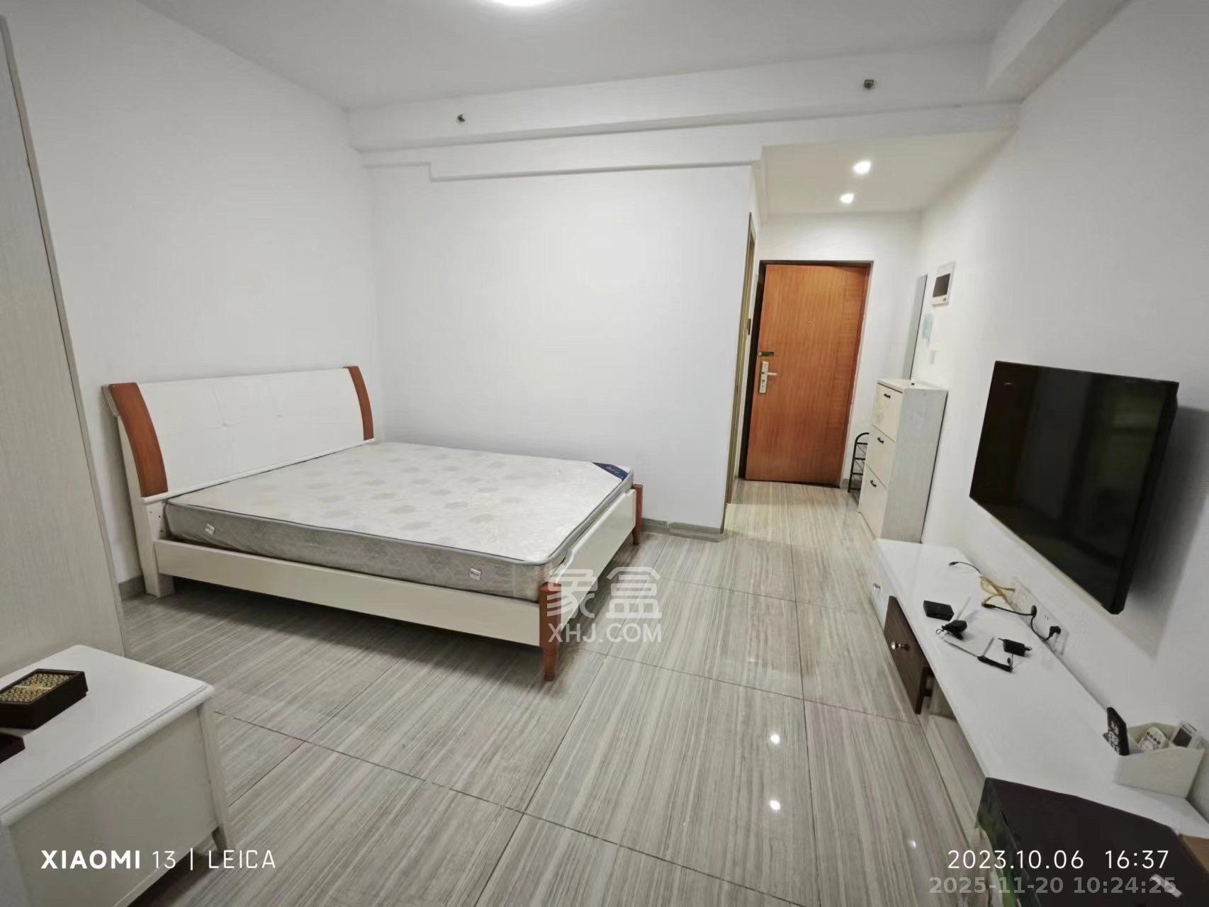 天鸿天府（天鸿中央大院）  1室1厅1卫    1600.0元/月室内图