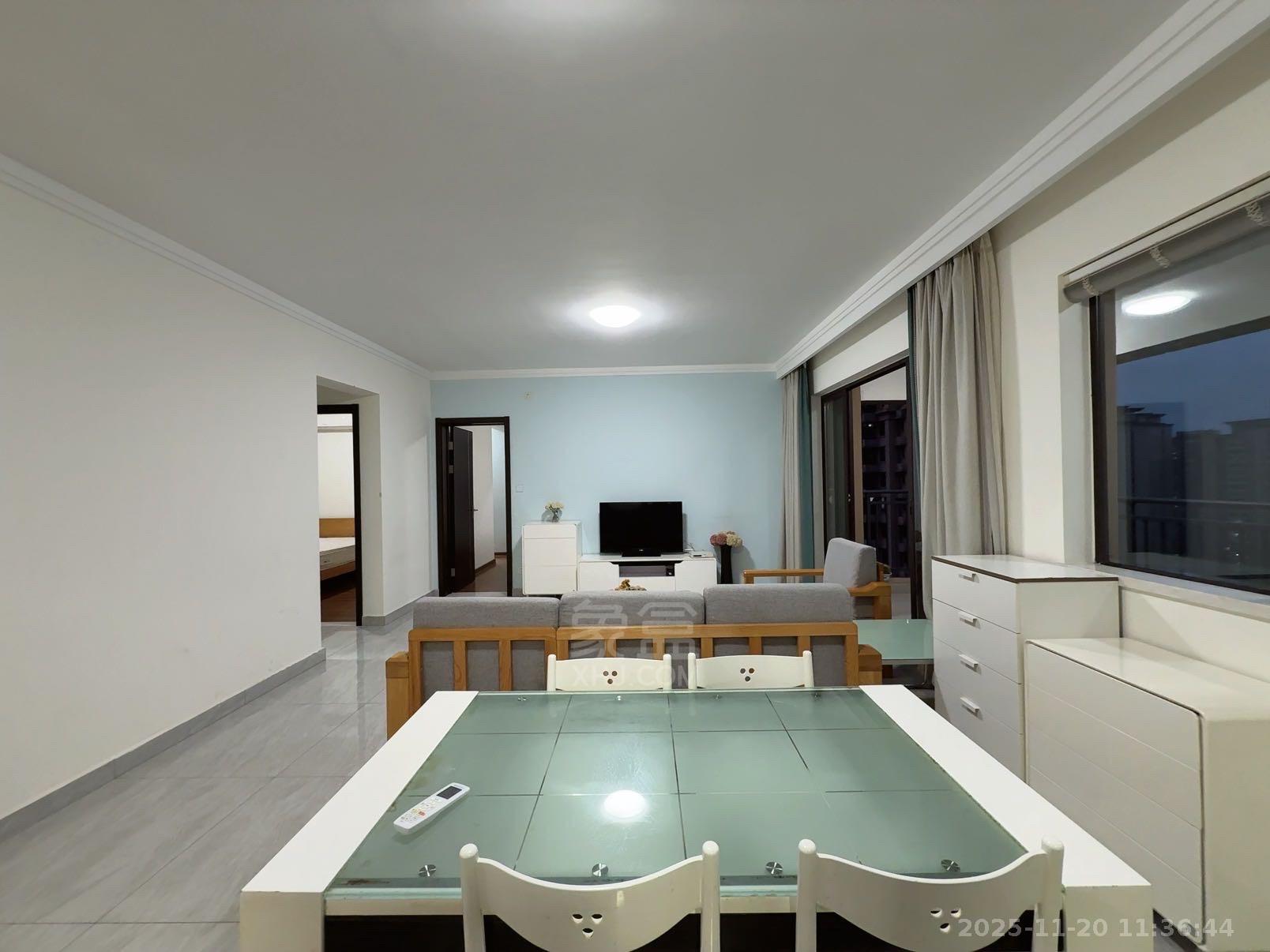 美的翰城 4室2厅2卫 2300.0元/月 美的翰城 4室2厅2卫 2300.0元/月室内图