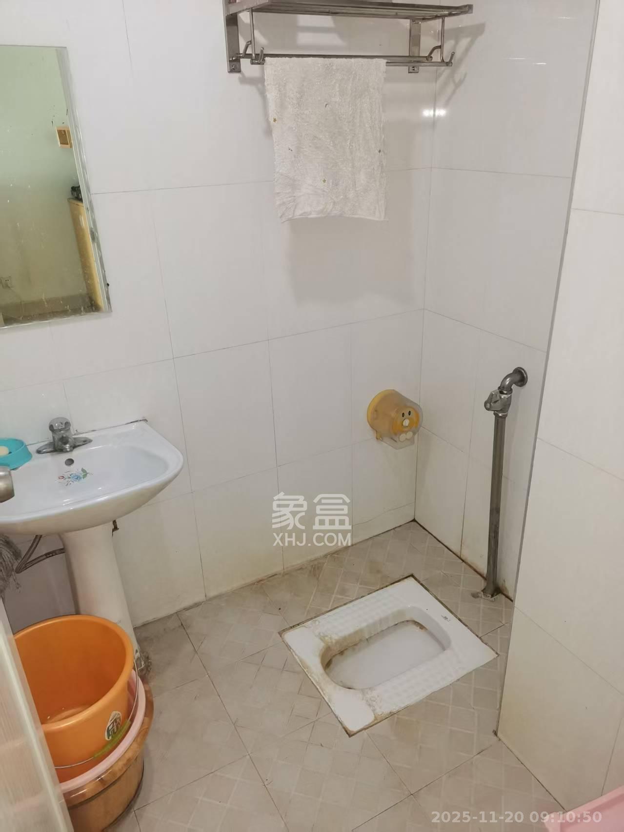 兴威帕克水岸 1室1厅1卫 1300.0元/月 兴威帕克水岸 1室1厅1卫 1300.0元/月室内图