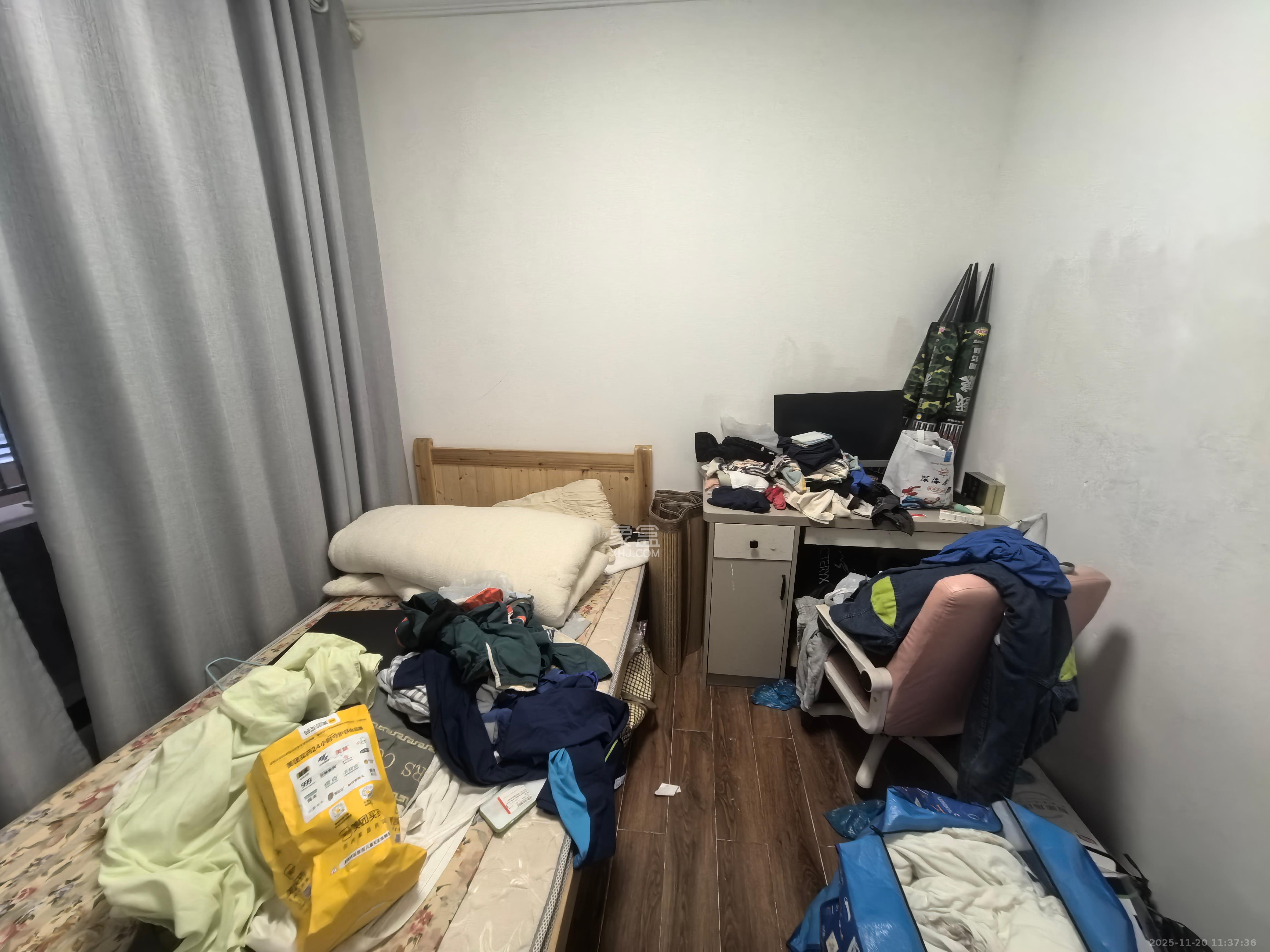 阳光城尚东湾青云苑  3室1厅1卫    1900.0元/月室内图