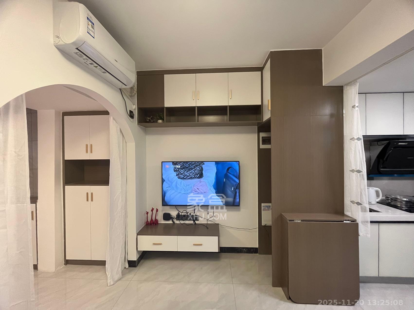 鑫远揽悦（鑫远和城三期）  1室1厅1卫    1500.0元/月室内图