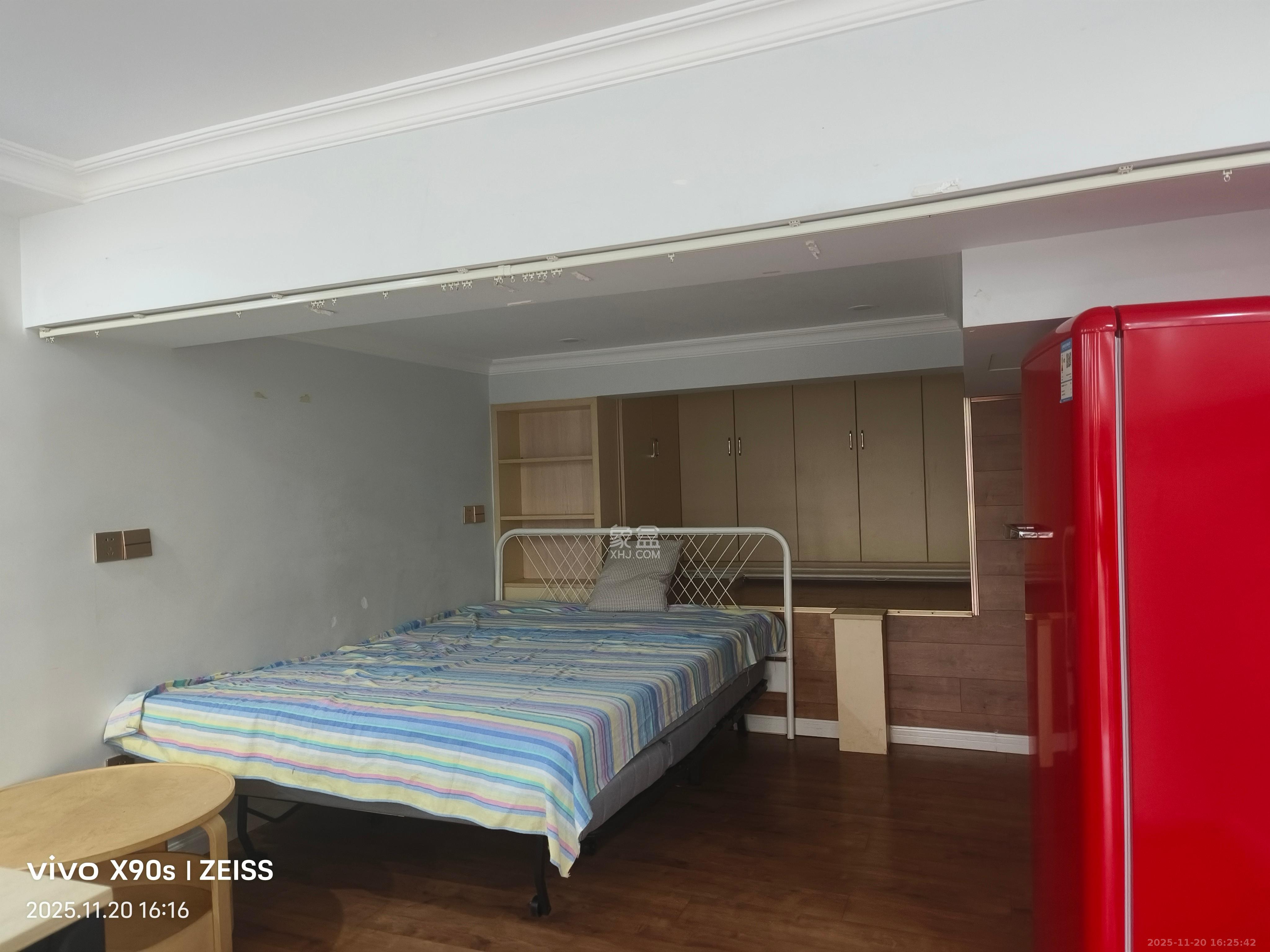 洋湖时代 1室1厅1卫 1400.0元/月 洋湖时代 1室1厅1卫 1400.0元/月室内图