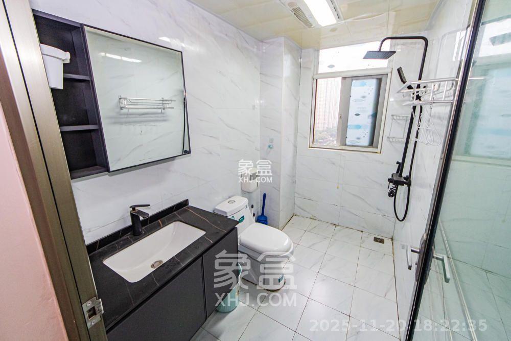 北辰三角洲C2区 3室1厅2卫 3800.0元/月 北辰三角洲C2区 3室1厅2卫 3800.0元/月室内图