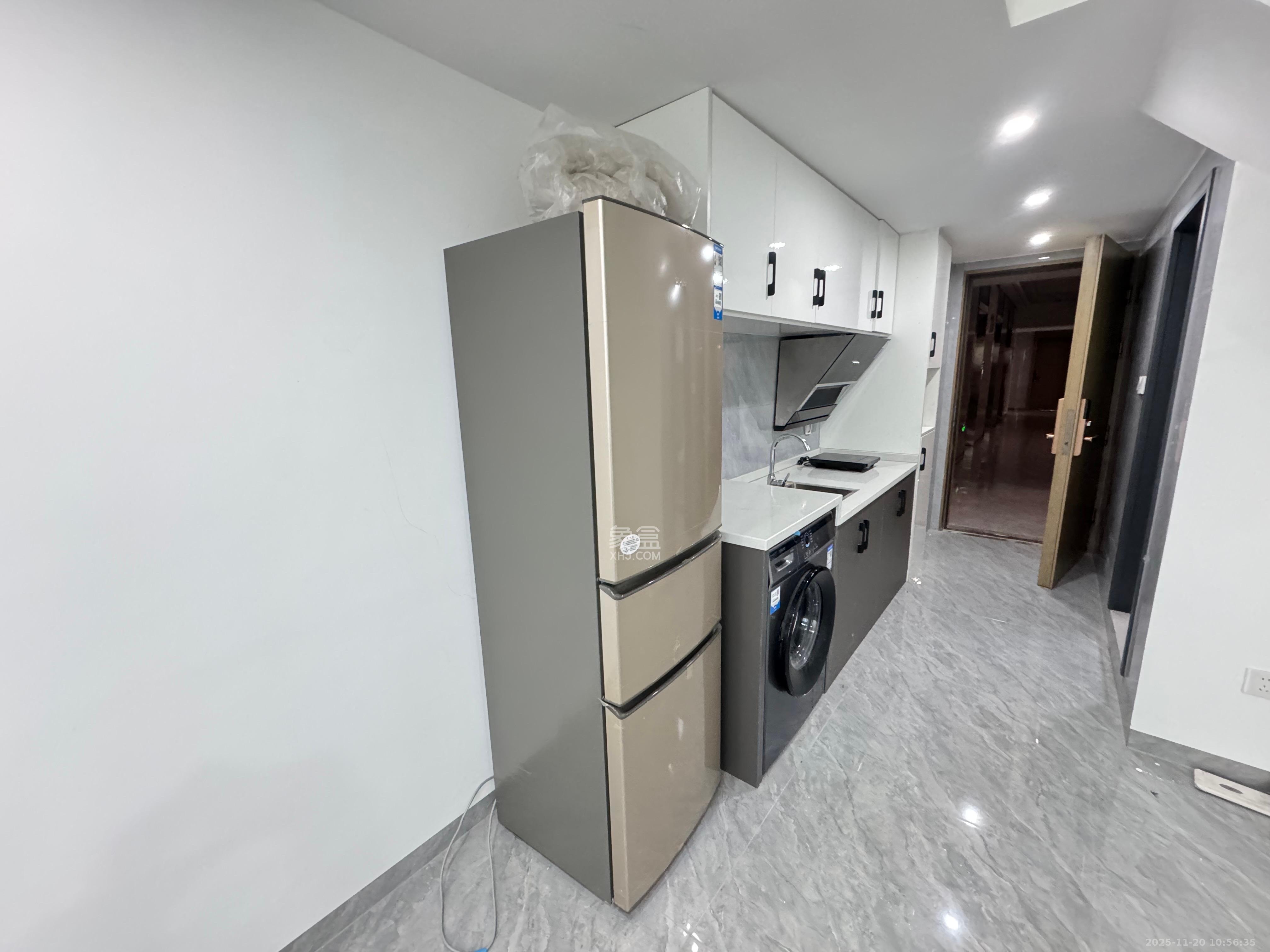 福晟翡翠湾 2室1厅1卫 2000.0元/月 福晟翡翠湾 2室1厅1卫 2000.0元/月室内图