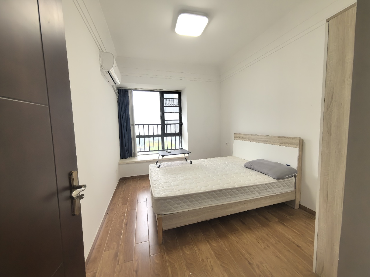 晨晖玺樾 2室2厅1卫 2000.0元/月 晨晖玺樾 2室2厅1卫 2000.0元/月室内图