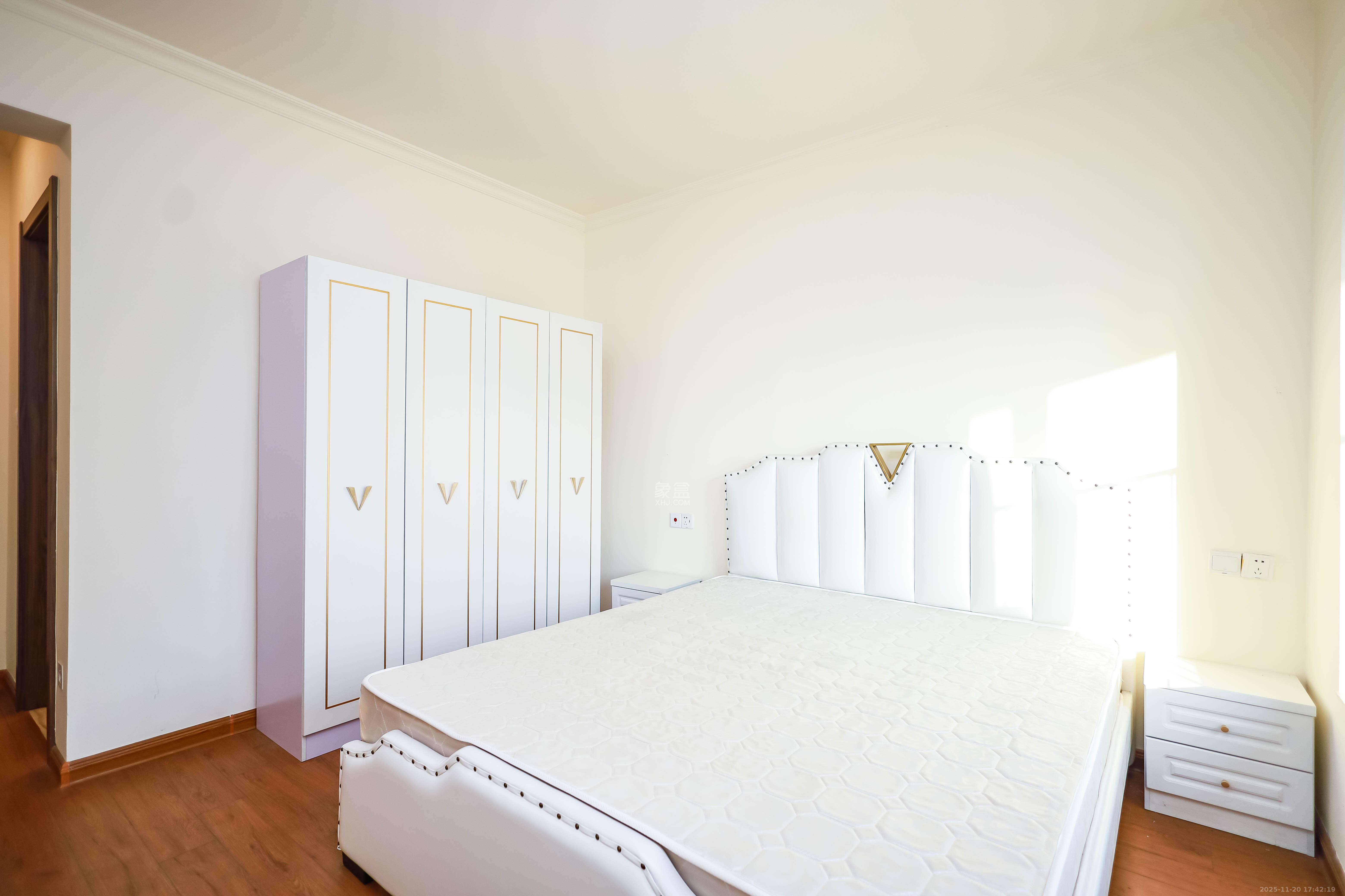 碧桂园荟隽棠  3室2厅2卫    93.0万卧室