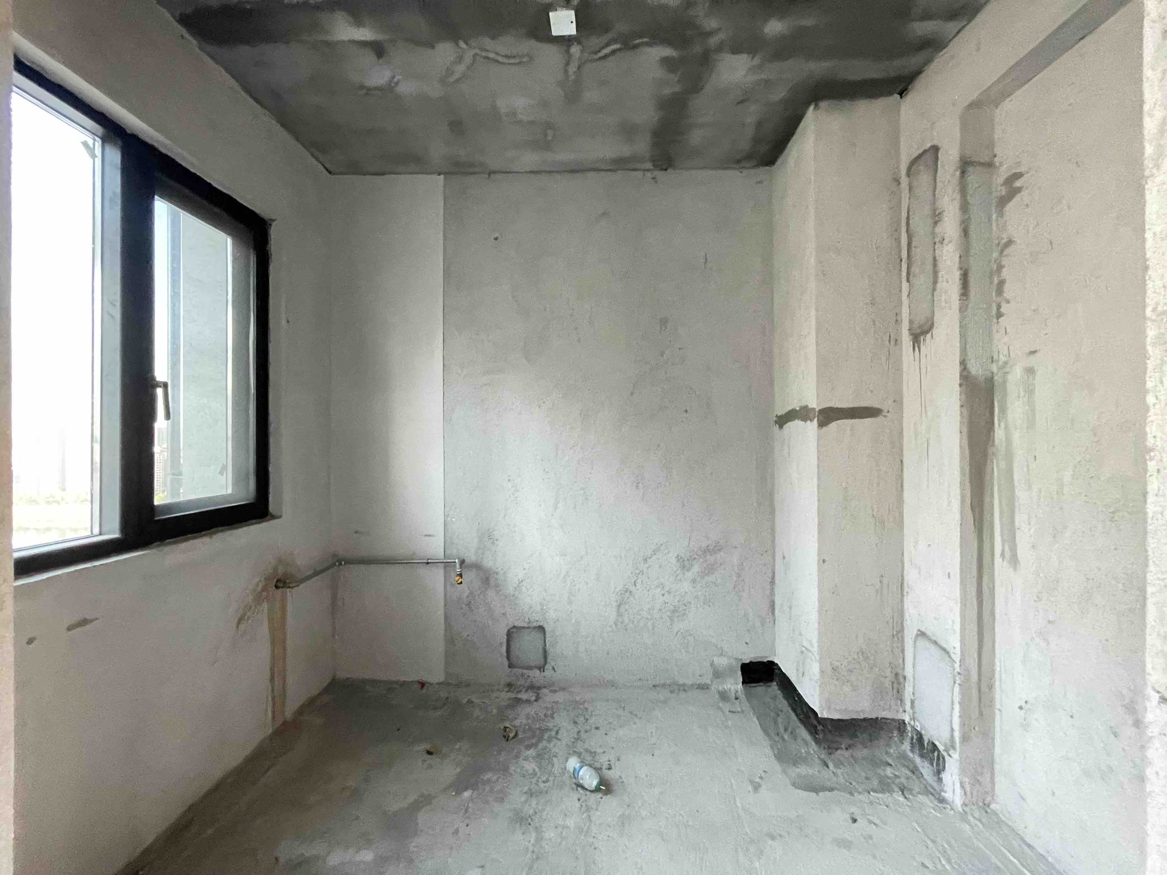 汇方雁归来 4室2厅2卫 89.8万 汇方雁归来 4室2厅2卫 89.8万客厅