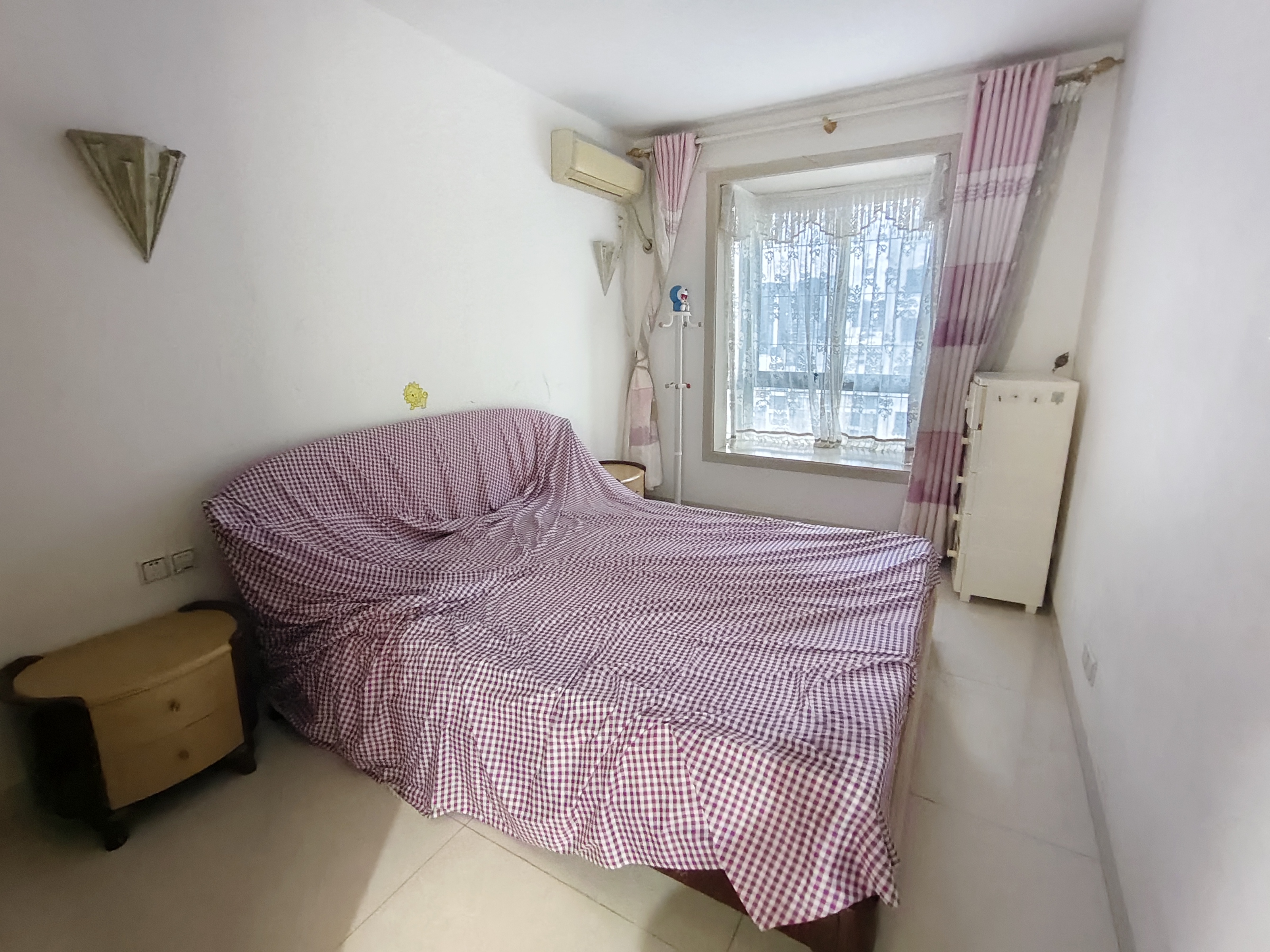 都市森林 5室2厅2卫 4500.0元/月 都市森林 5室2厅2卫 4500.0元/月室内图