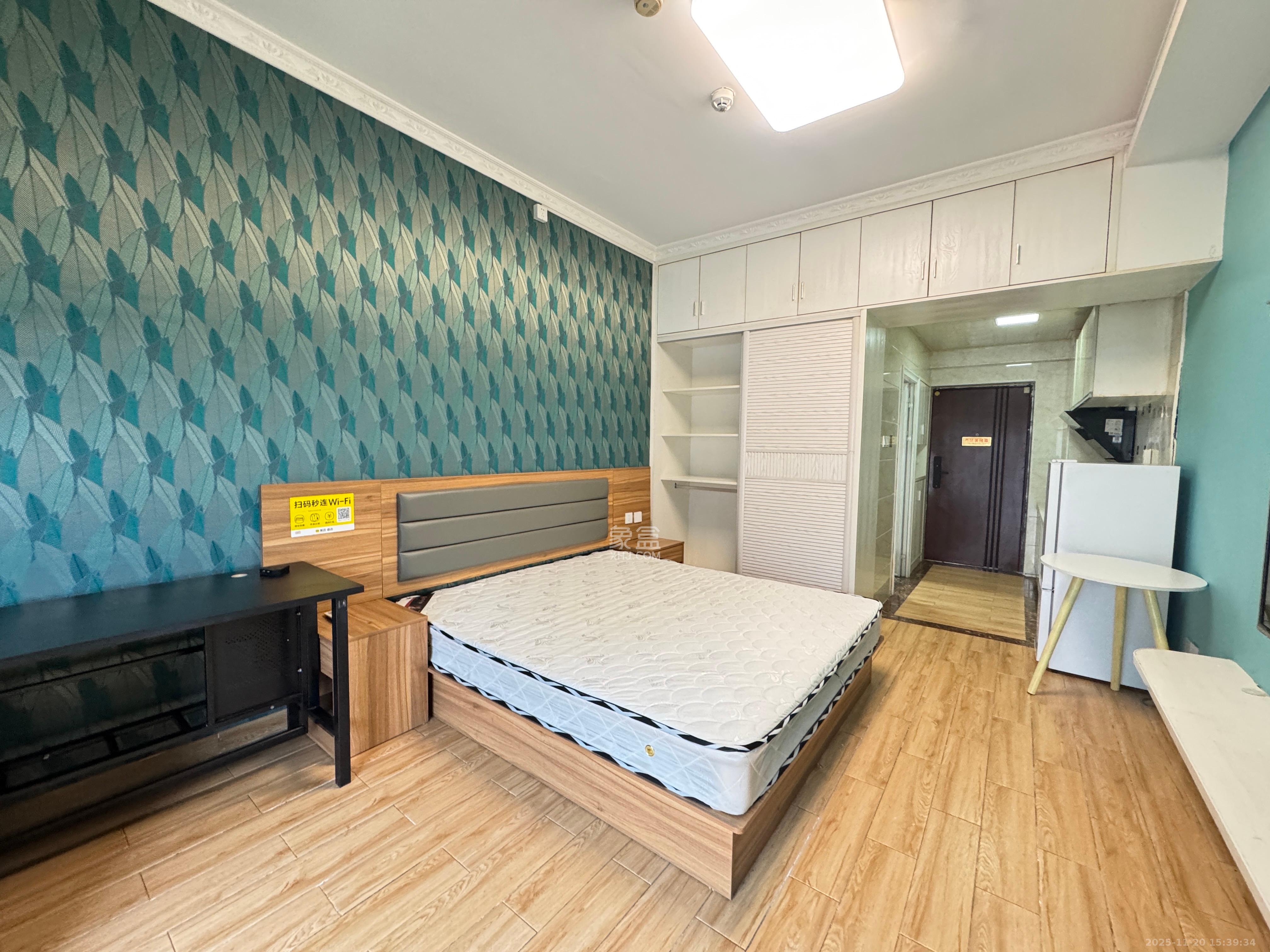 达美D6区  1室1厅1卫    1300.0元/月