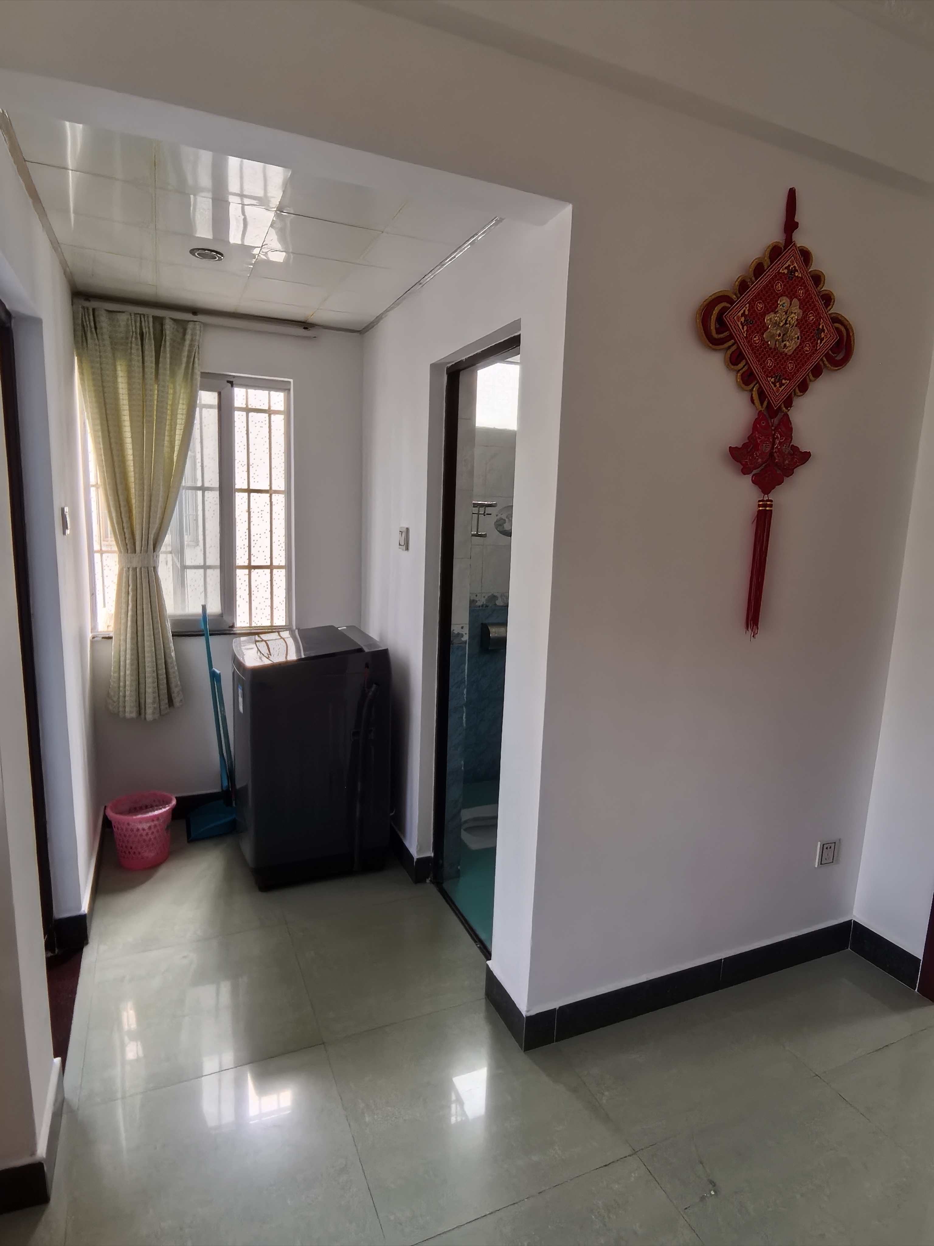 万福新村 3室2厅1卫 1500.0元/月 万福新村 3室2厅1卫 1500.0元/月室内图