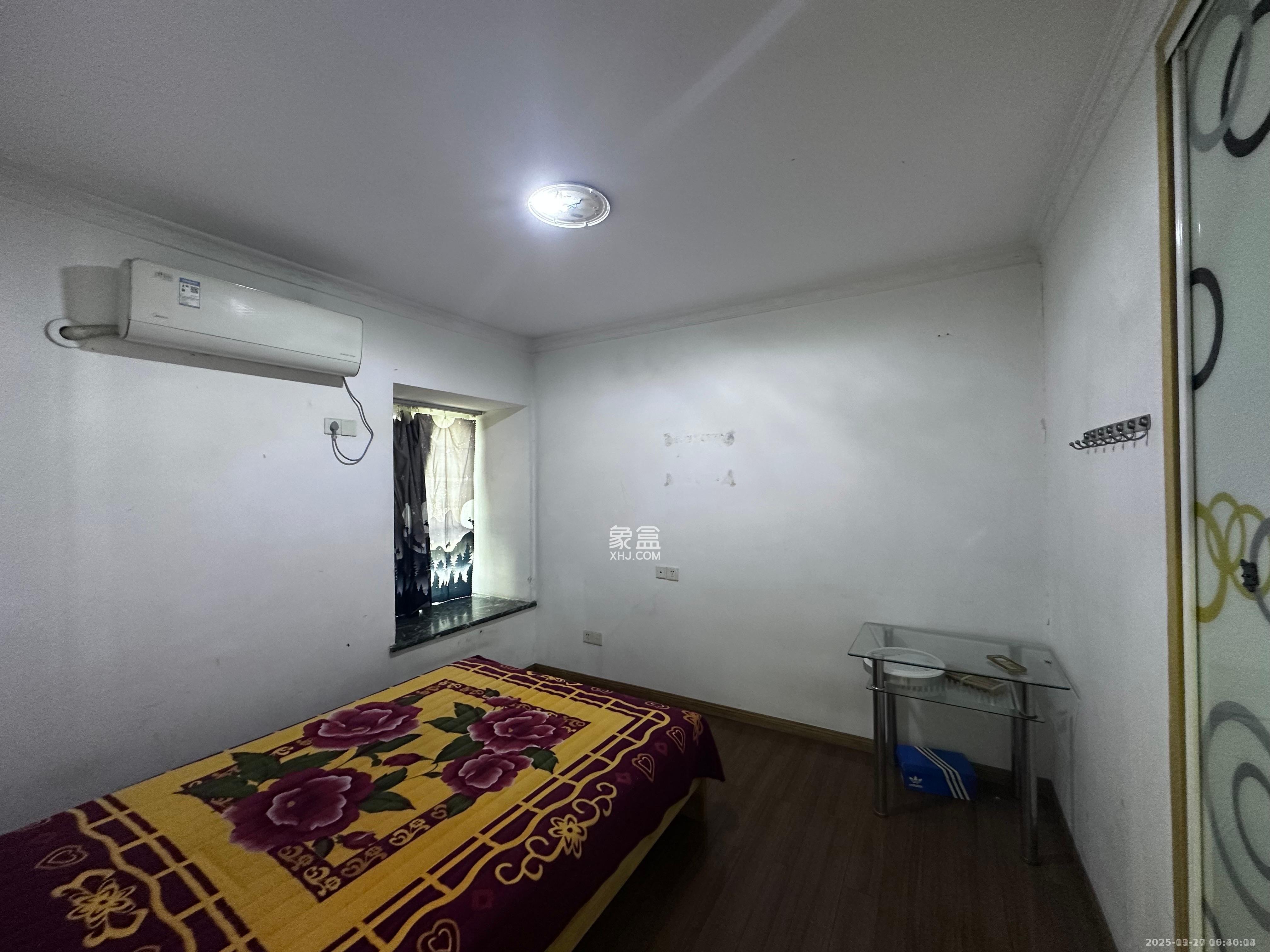 星典时代 1室2厅1卫 2100.0元/月 星典时代 1室2厅1卫 2100.0元/月室内图