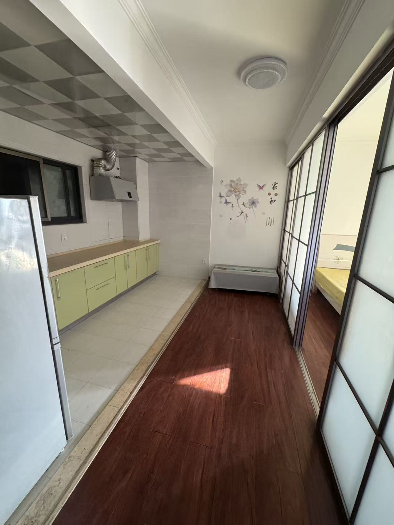 M国际  1室1厅1卫    1200.0元/月室内图