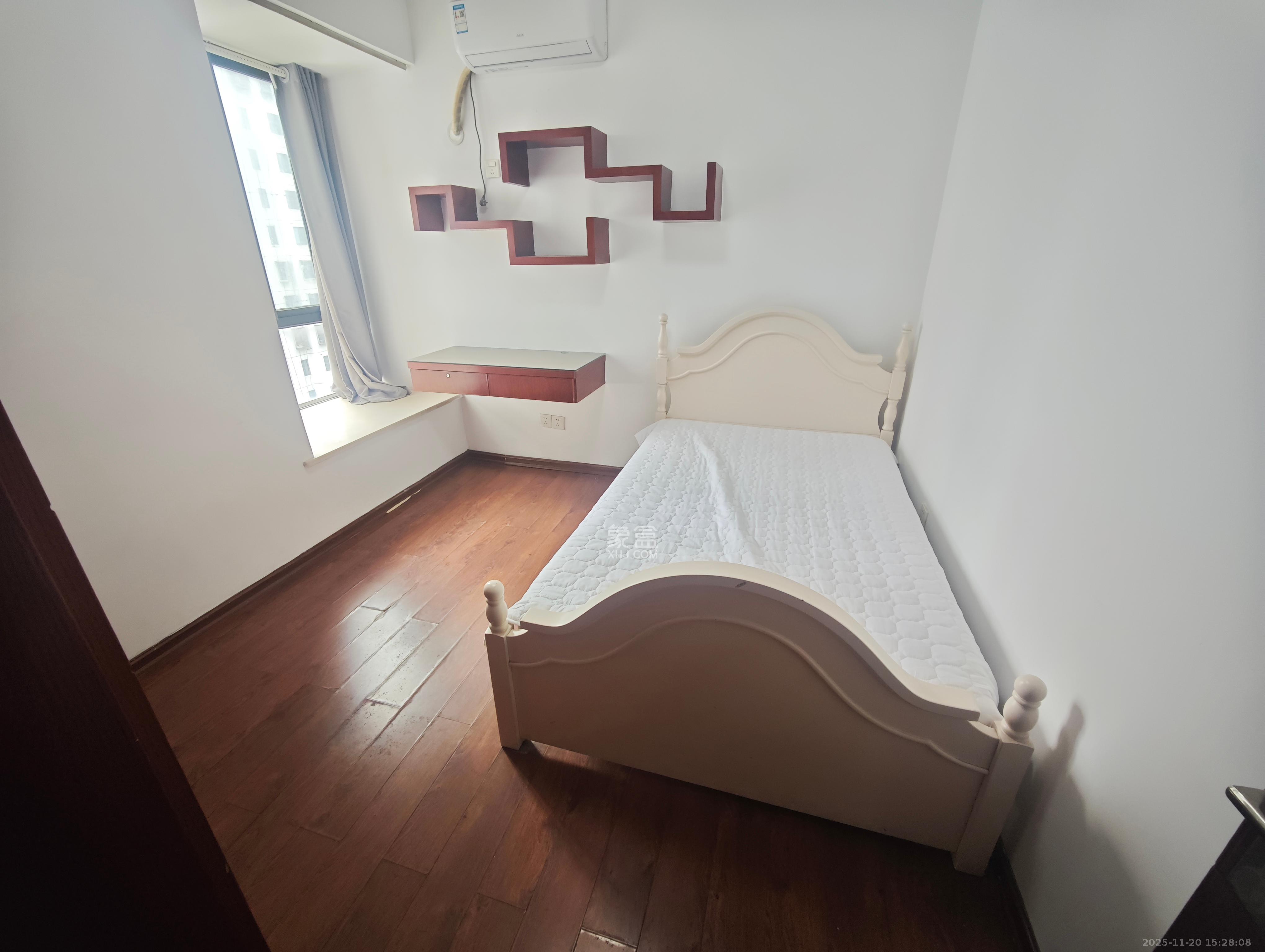 海林馨香雅苑 4室2厅0卫 3200.0元/月 海林馨香雅苑 4室2厅0卫 3200.0元/月室内图