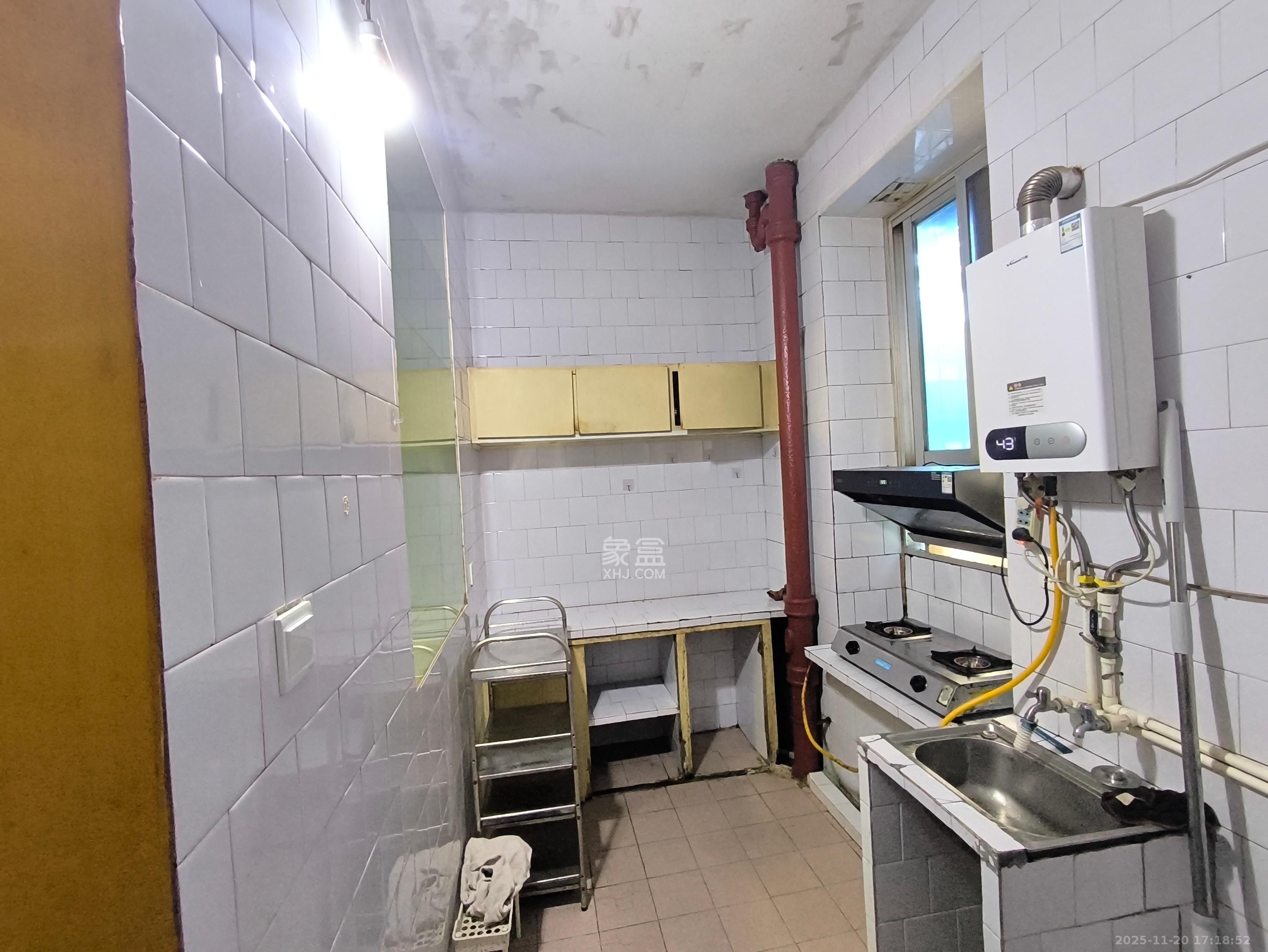 丝茅冲邮电四巷  2室1厅1卫    1200.0元/月