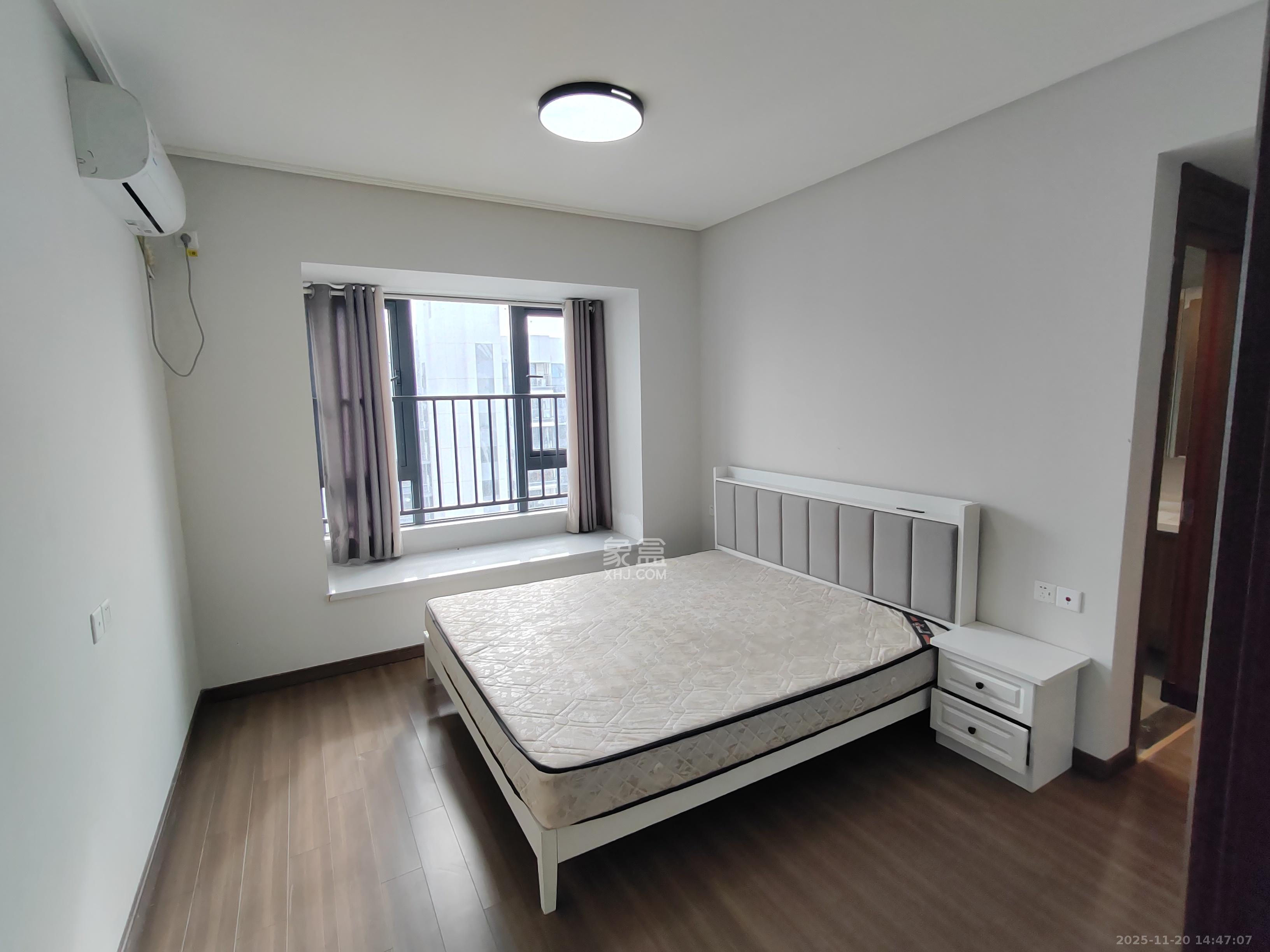 保利恒伟时光印象 4室2厅2卫 2700.0元/月 保利恒伟时光印象 4室2厅2卫 2700.0元/月室内图