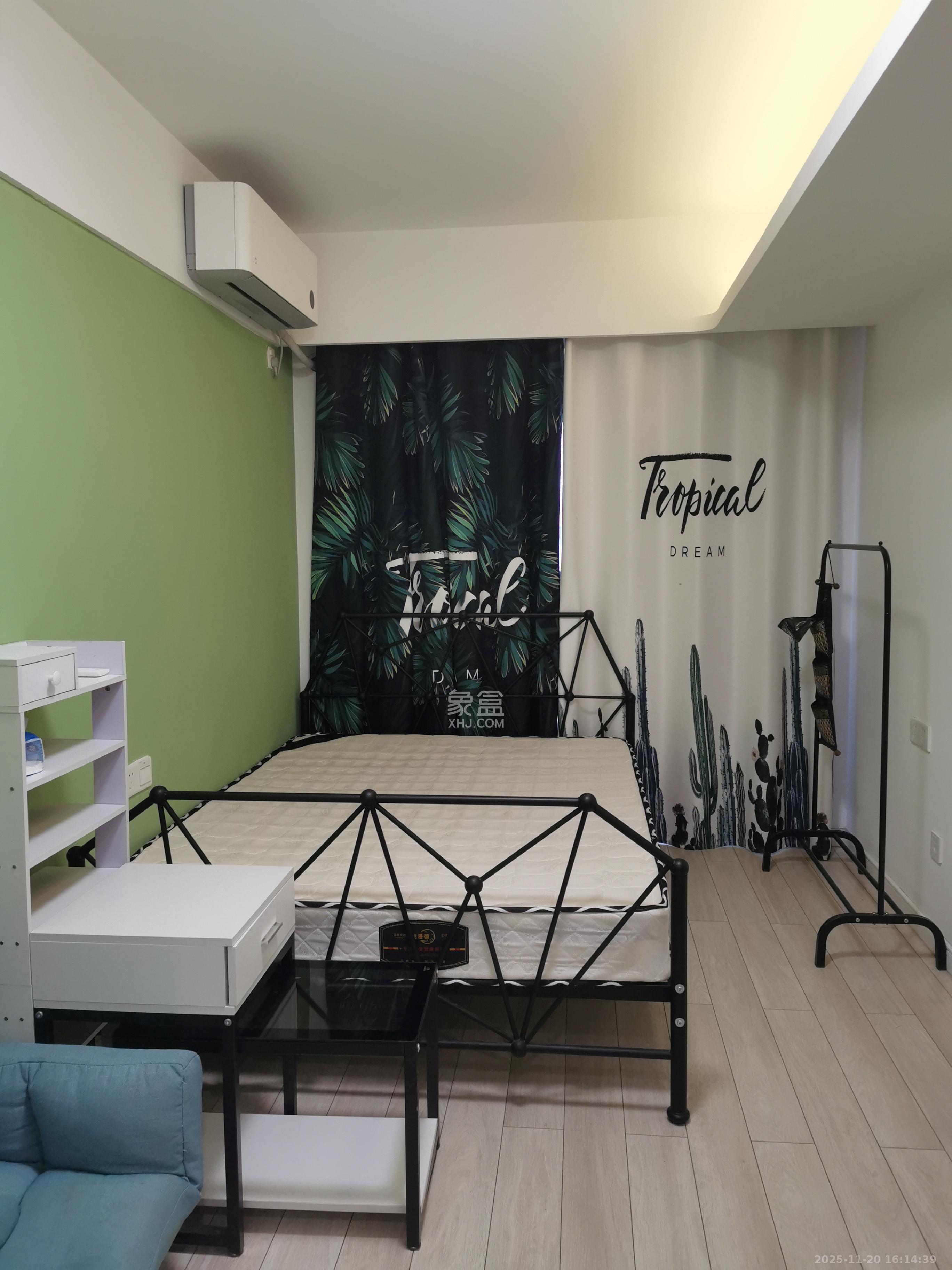 万科金域缇香  1室1厅1卫    1400.0元/月室内图