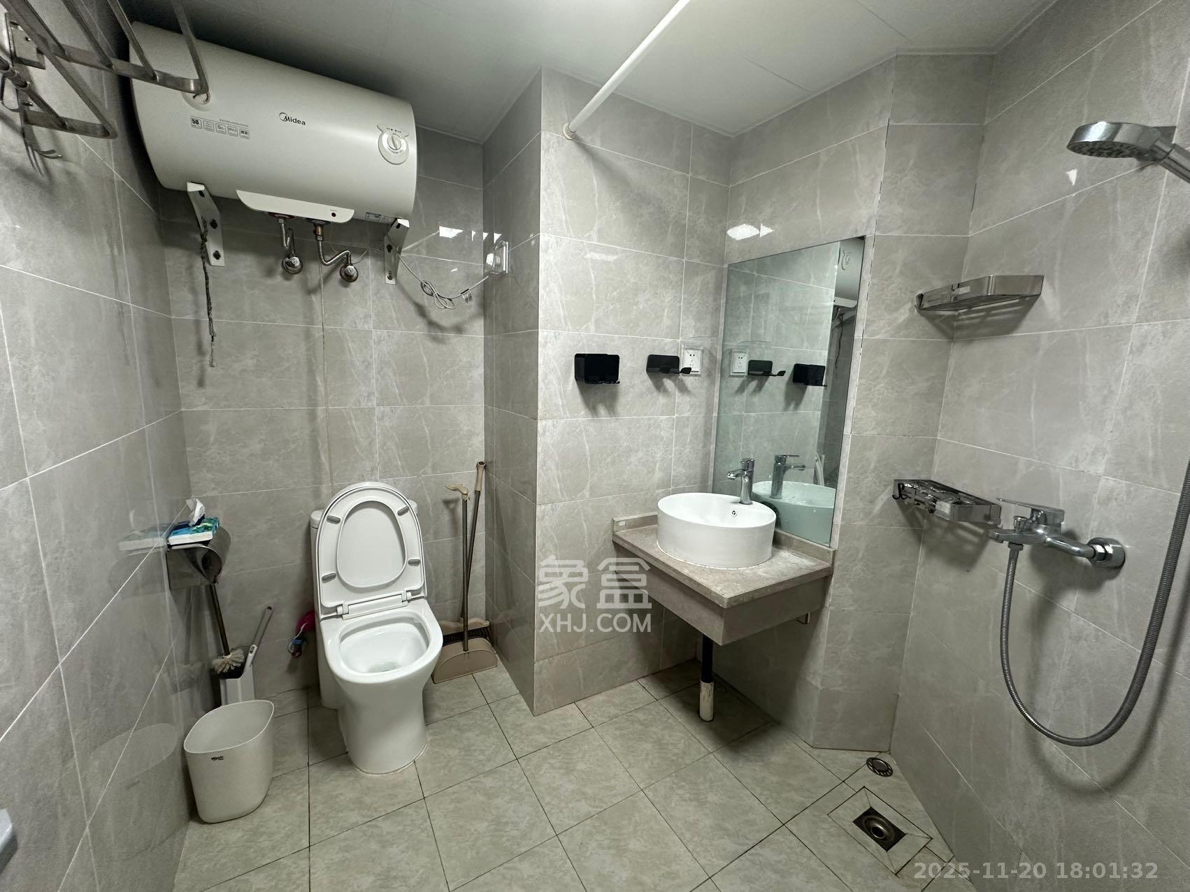 博长山水香颐  1室0厅0卫    1300.0元/月室内图