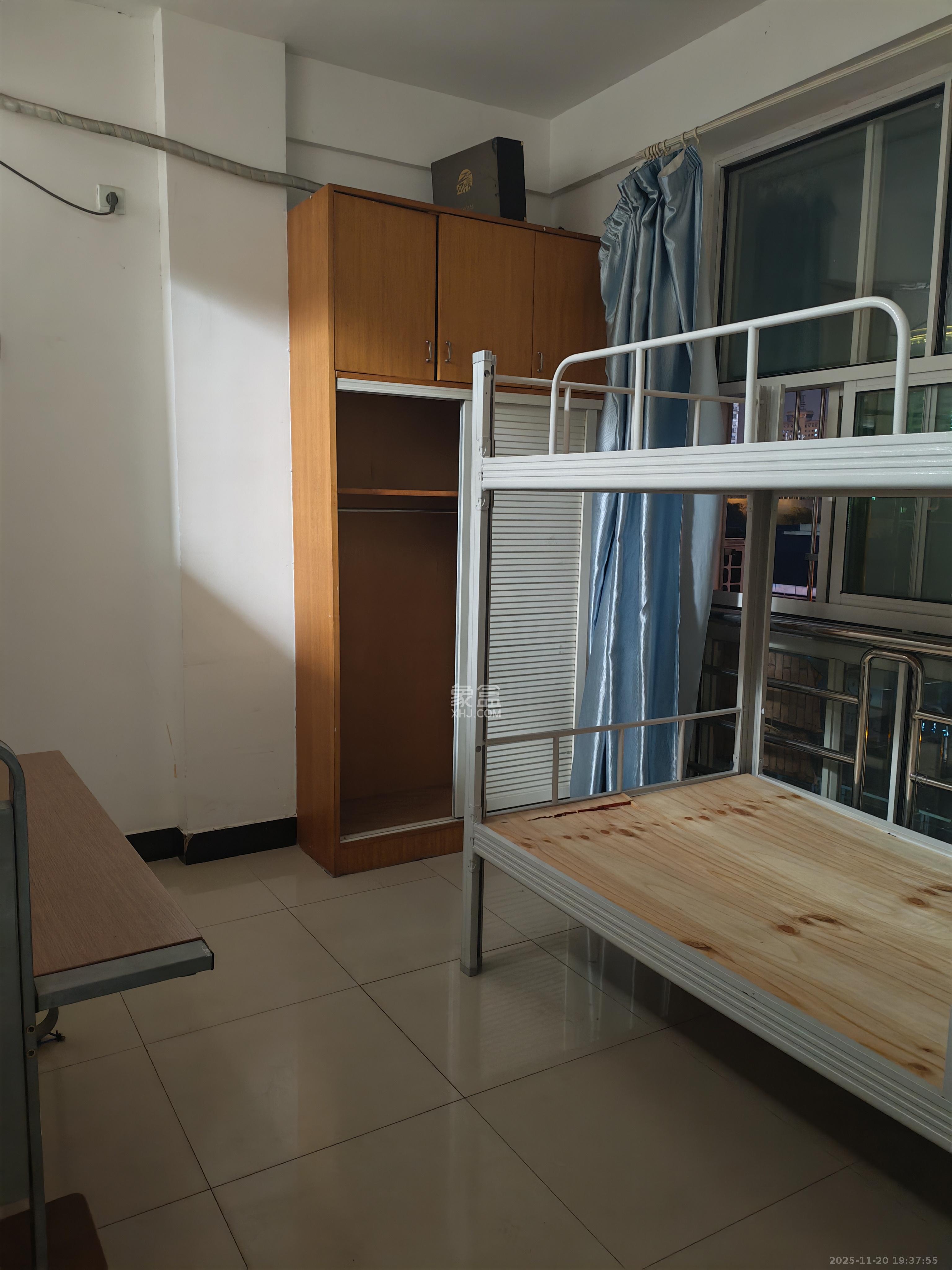 金利苑  2室1厅1卫    1300.0元/月室内图